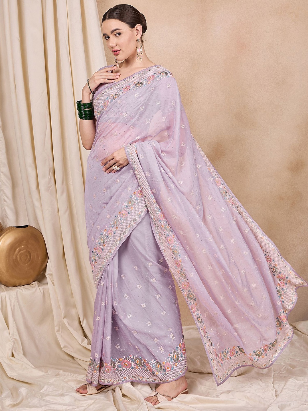 

KAVINDI Ethnic Motifs Embroidered Saree, Lavender