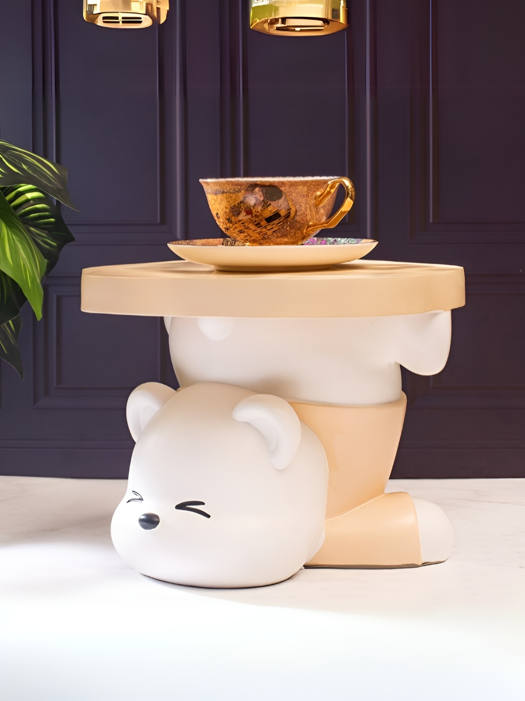 

SMOKEY COCKTAIL Orange Bear Curio Showpiece