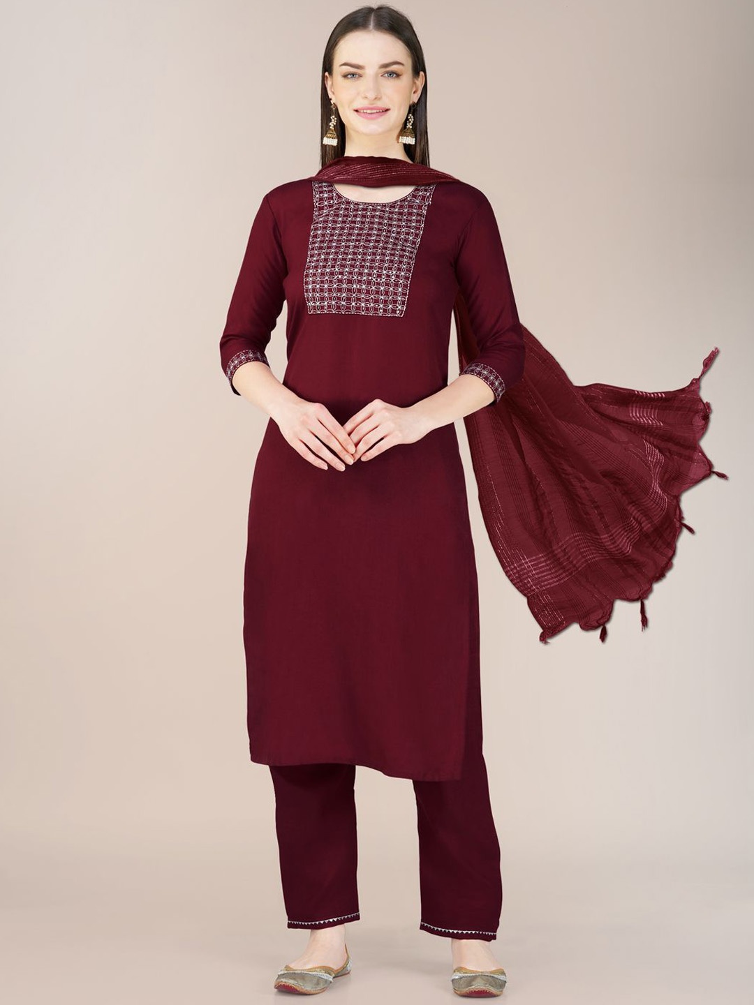 

HI FI NX Women Paisley Embroidered Regular Kurta with Trousers & With Dupatta, Maroon