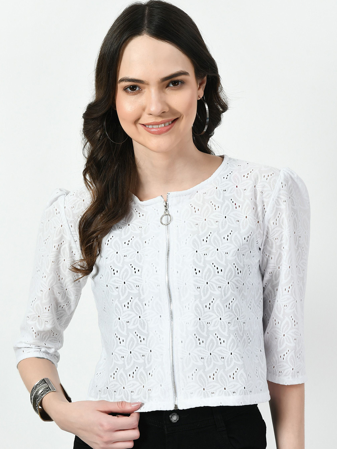 

RAYWARE Women Round Neck Net Crop Top, White
