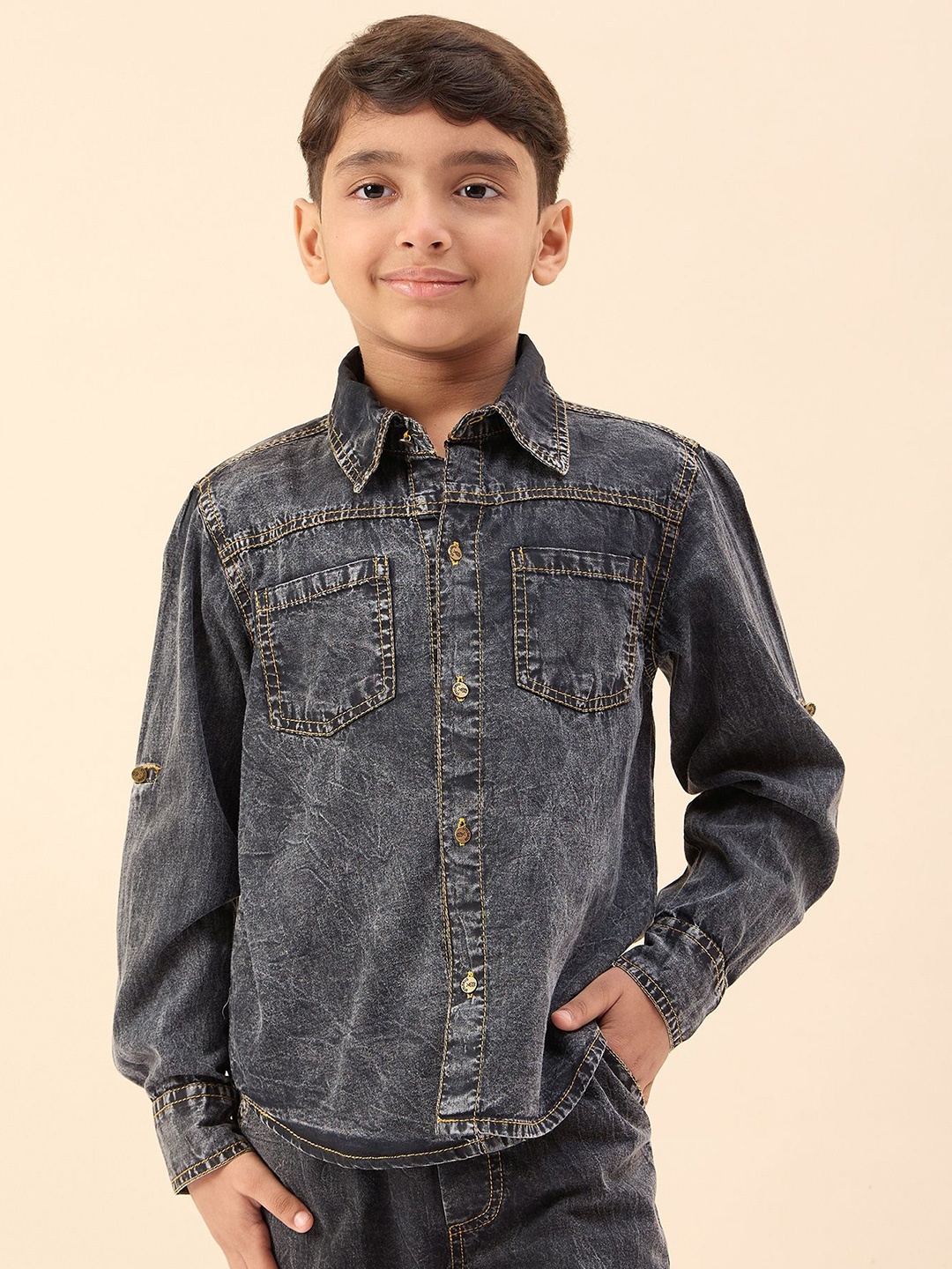 

Stylo Bug Boys Comfort Fit Spread Collar Faded Denim Casual Shirt, Charcoal