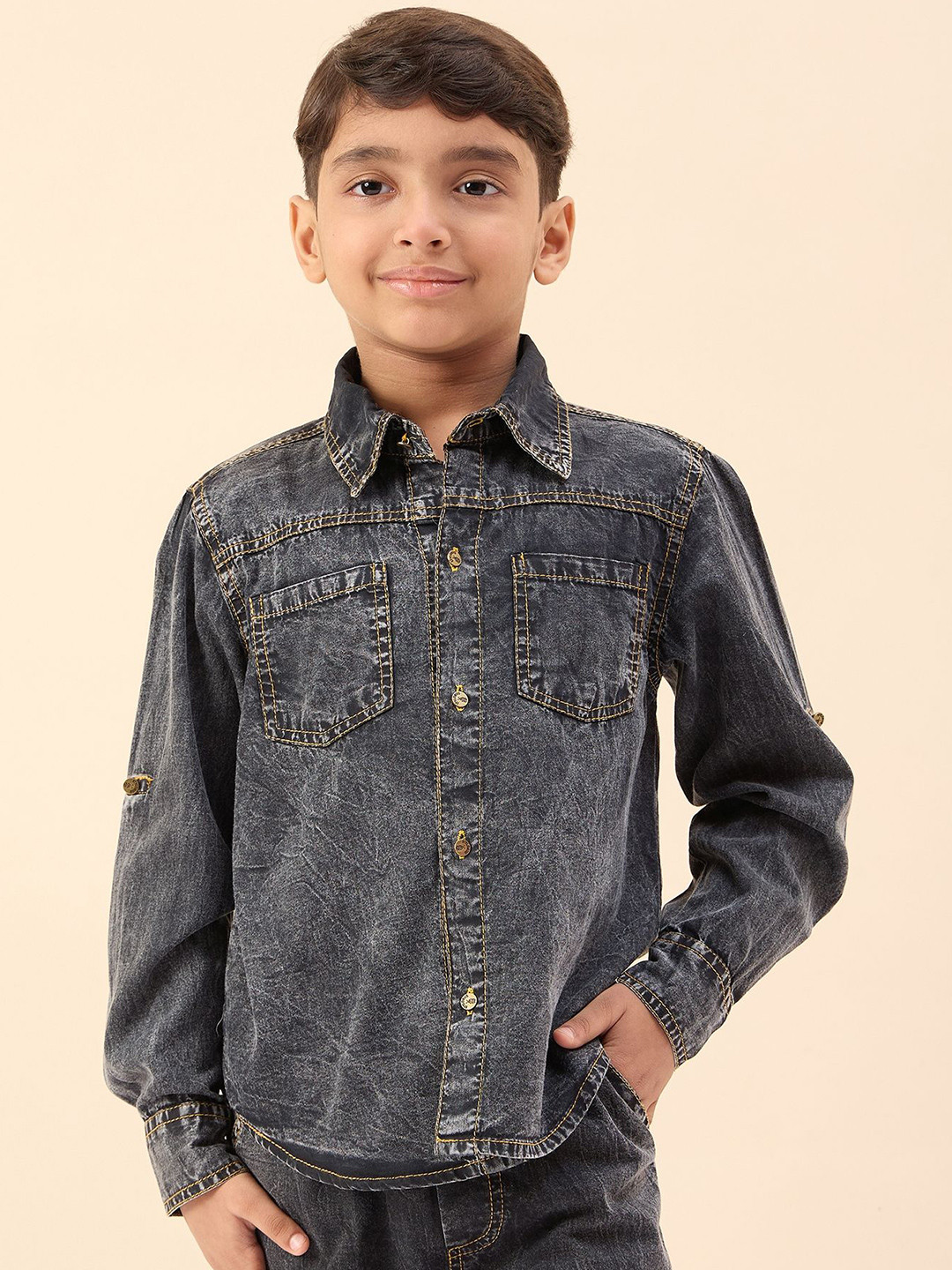 

Stylo Bug Boys Comfort Fit Spread Collar Faded Denim Casual Shirt, Charcoal