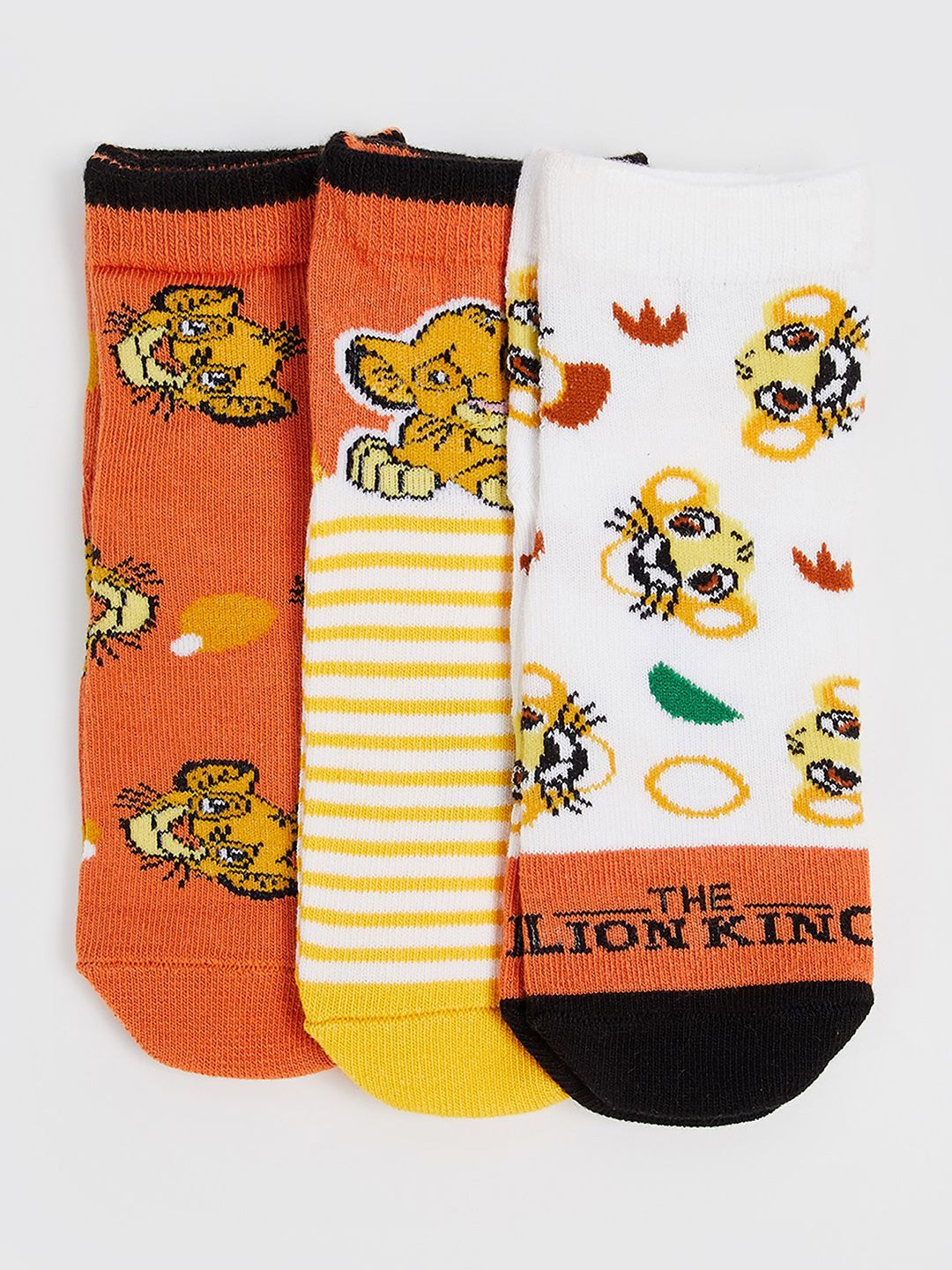 

max Boys Pack Of 3 Cotton Printed Ankle-Length Socks, White