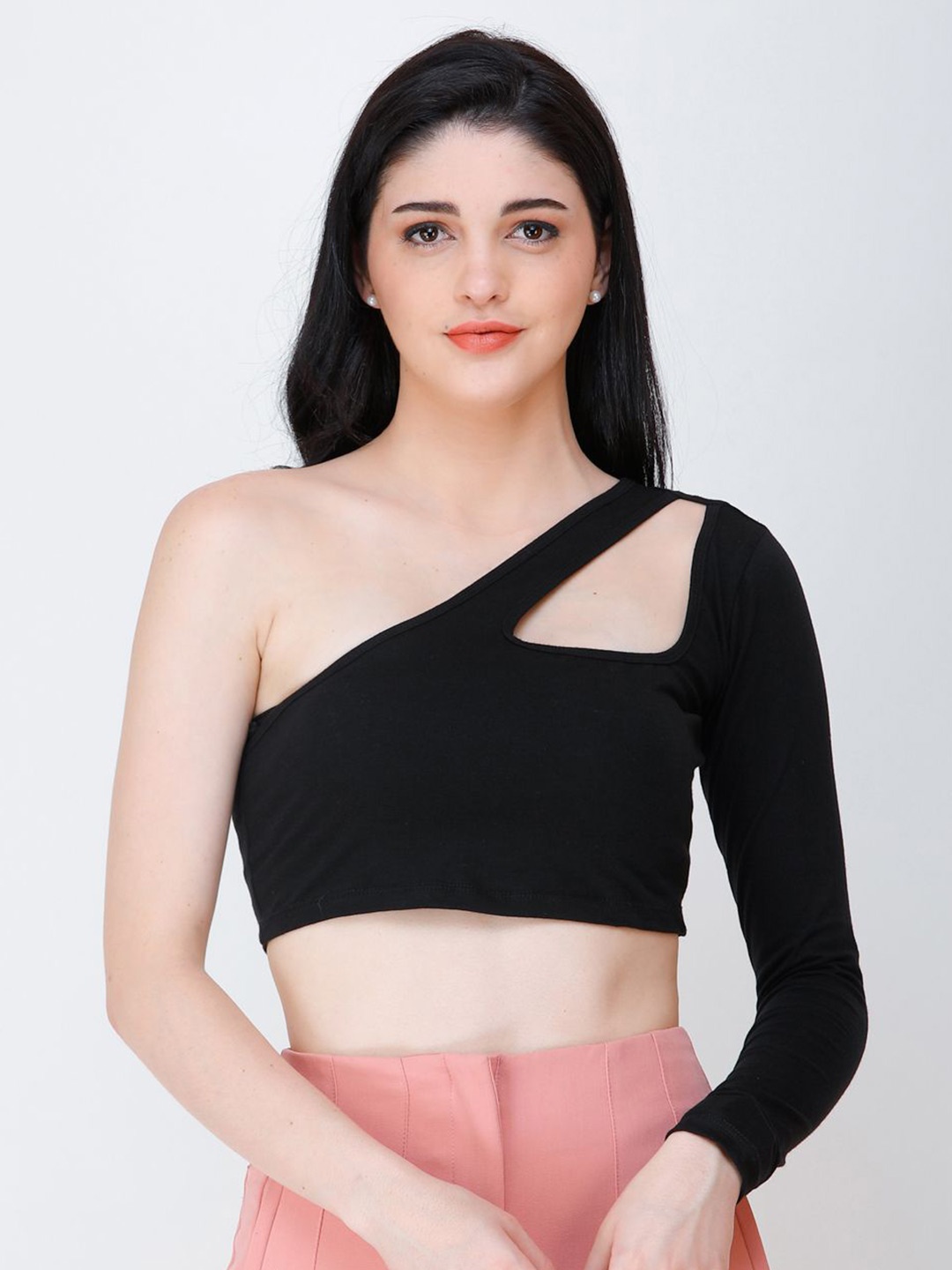 

BAESD One Shoulder Cut Out Detail Fitted Crop Top, Black