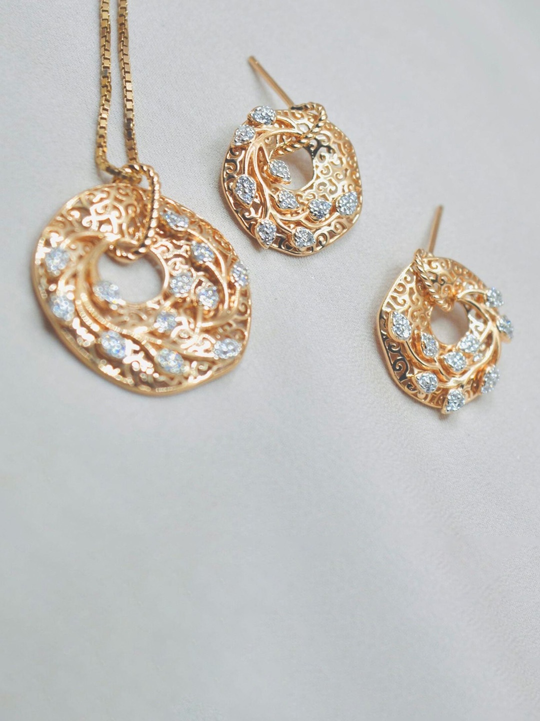 

Luxevogue Rose Gold-Plated Cubic Zirconia Stone-Studded Pendant Set