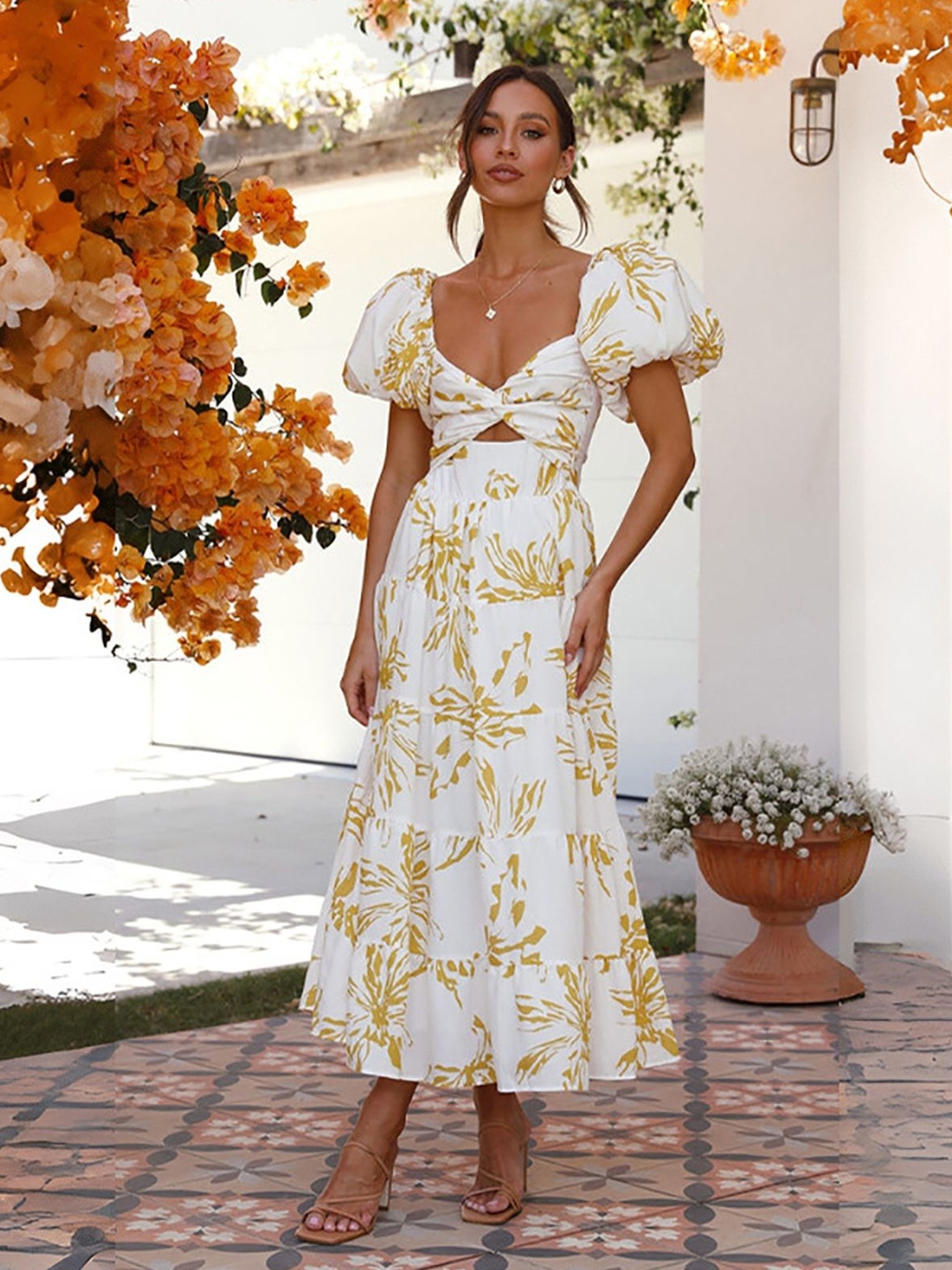 

StyleCast x Revolte Floral Print Cut-Outs Maxi Dress, Yellow