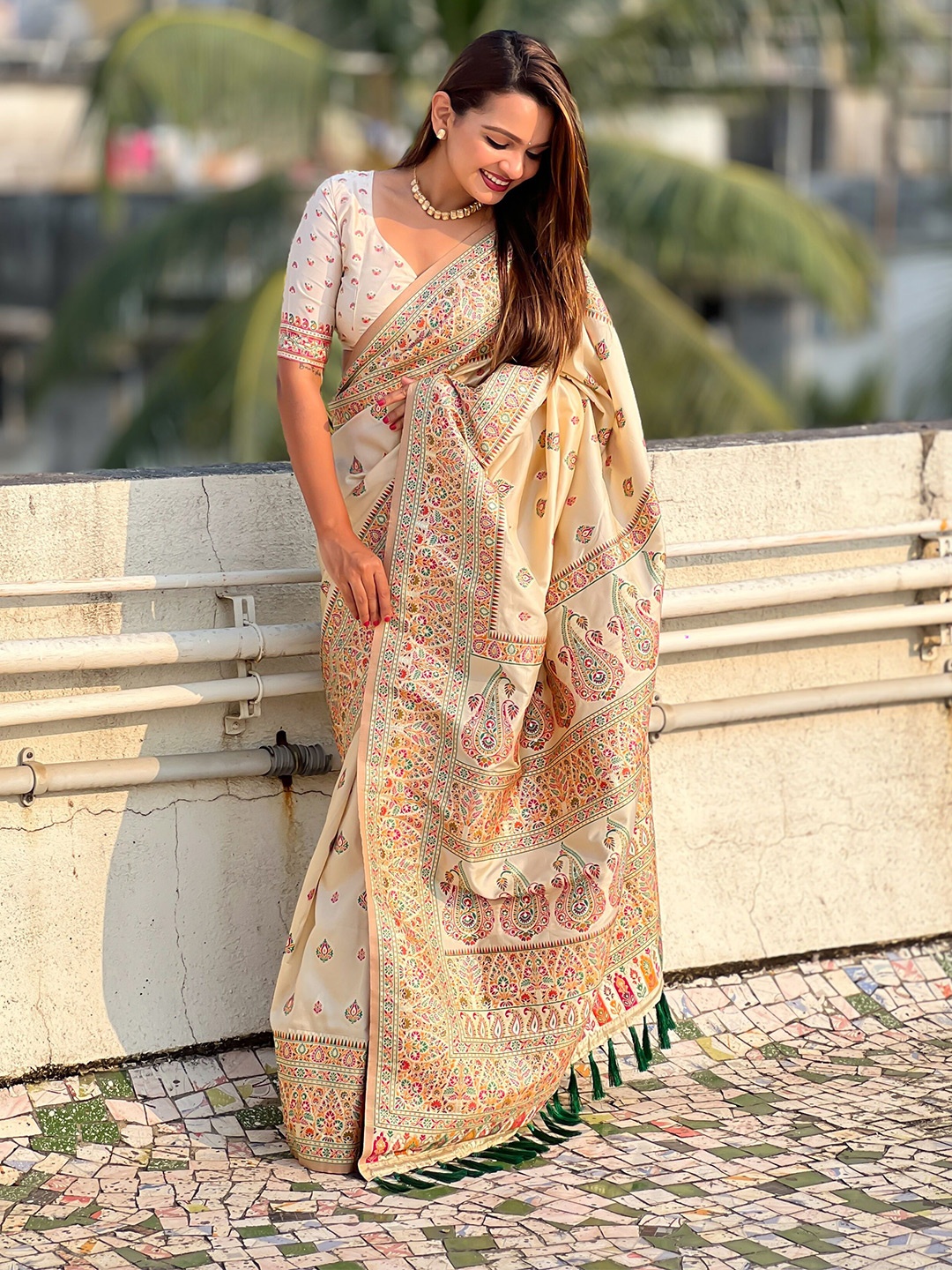 

YAVIRA SILK Ethnic Motifs Printed Banarasi Saree, Cream