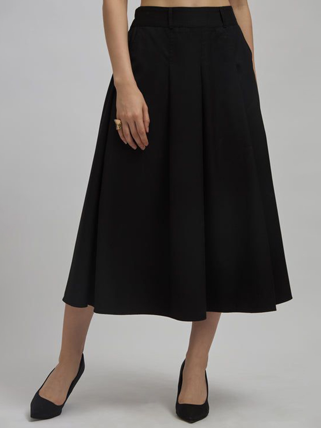 

Virgio Vivian Pleated Midi Skirt, Black