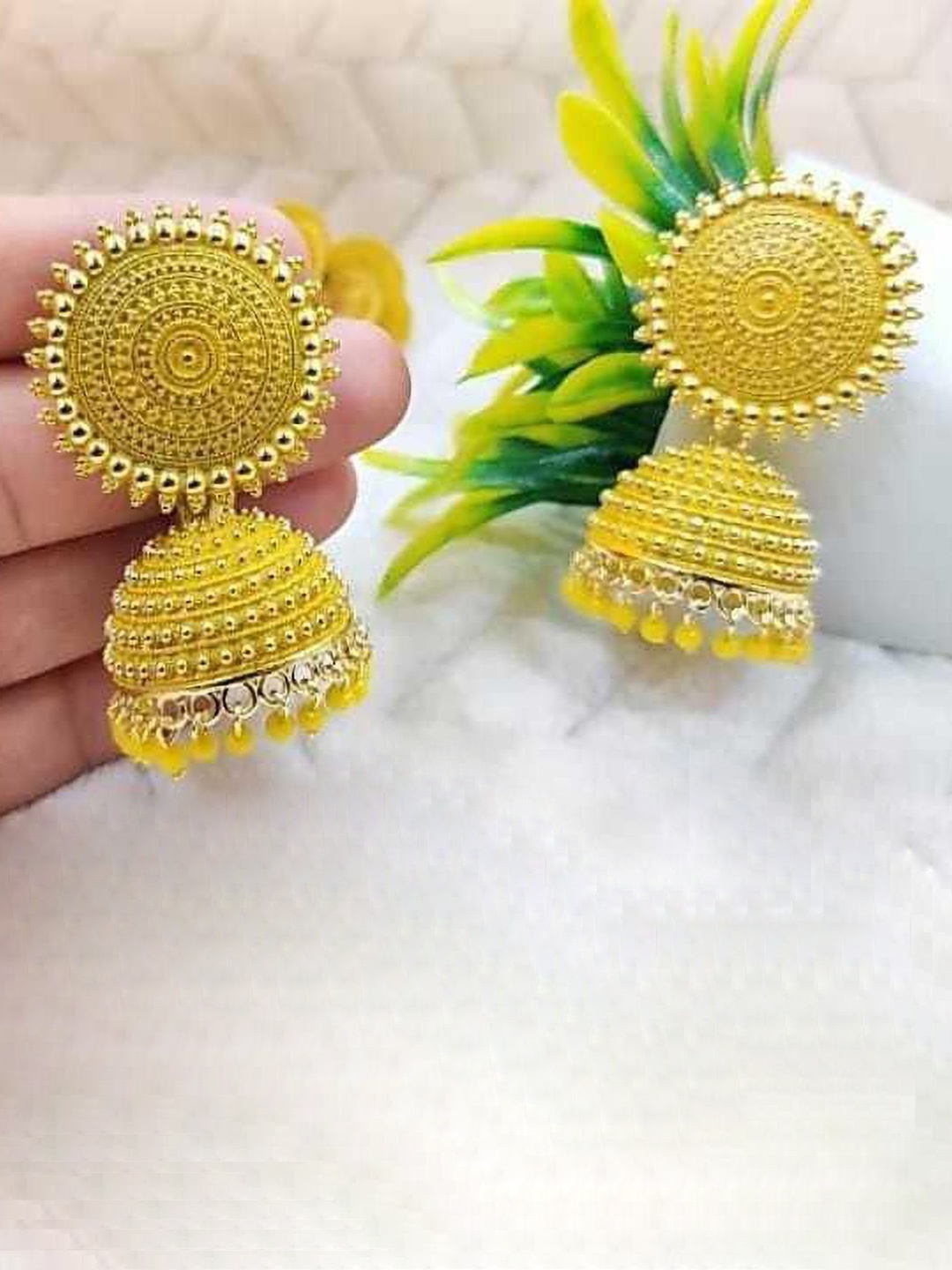 

JMBW INTERNATIONAL Earrings, Yellow