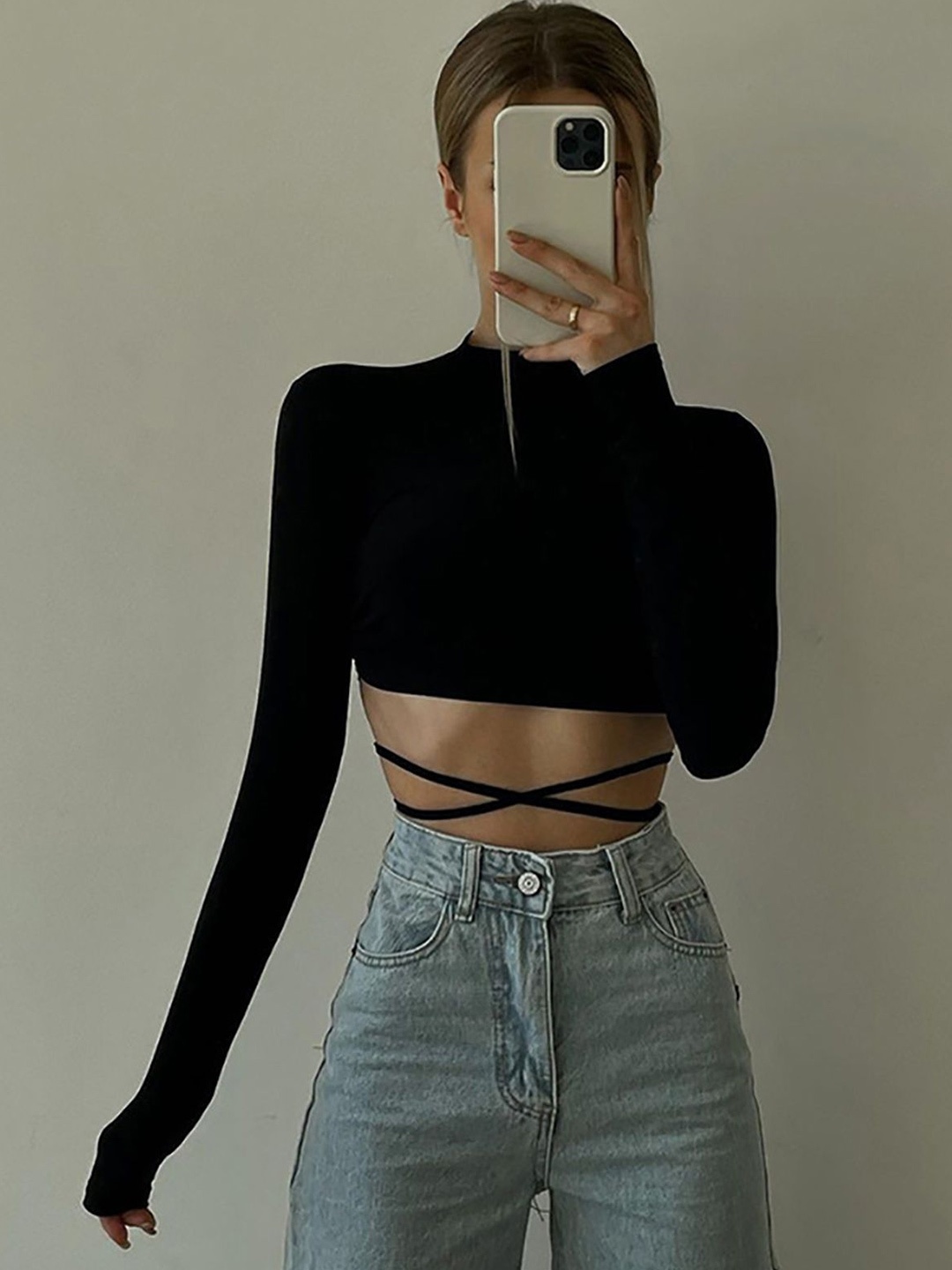 

StyleCast x Revolte Extended Sleeves Crepe Crop Top, Black