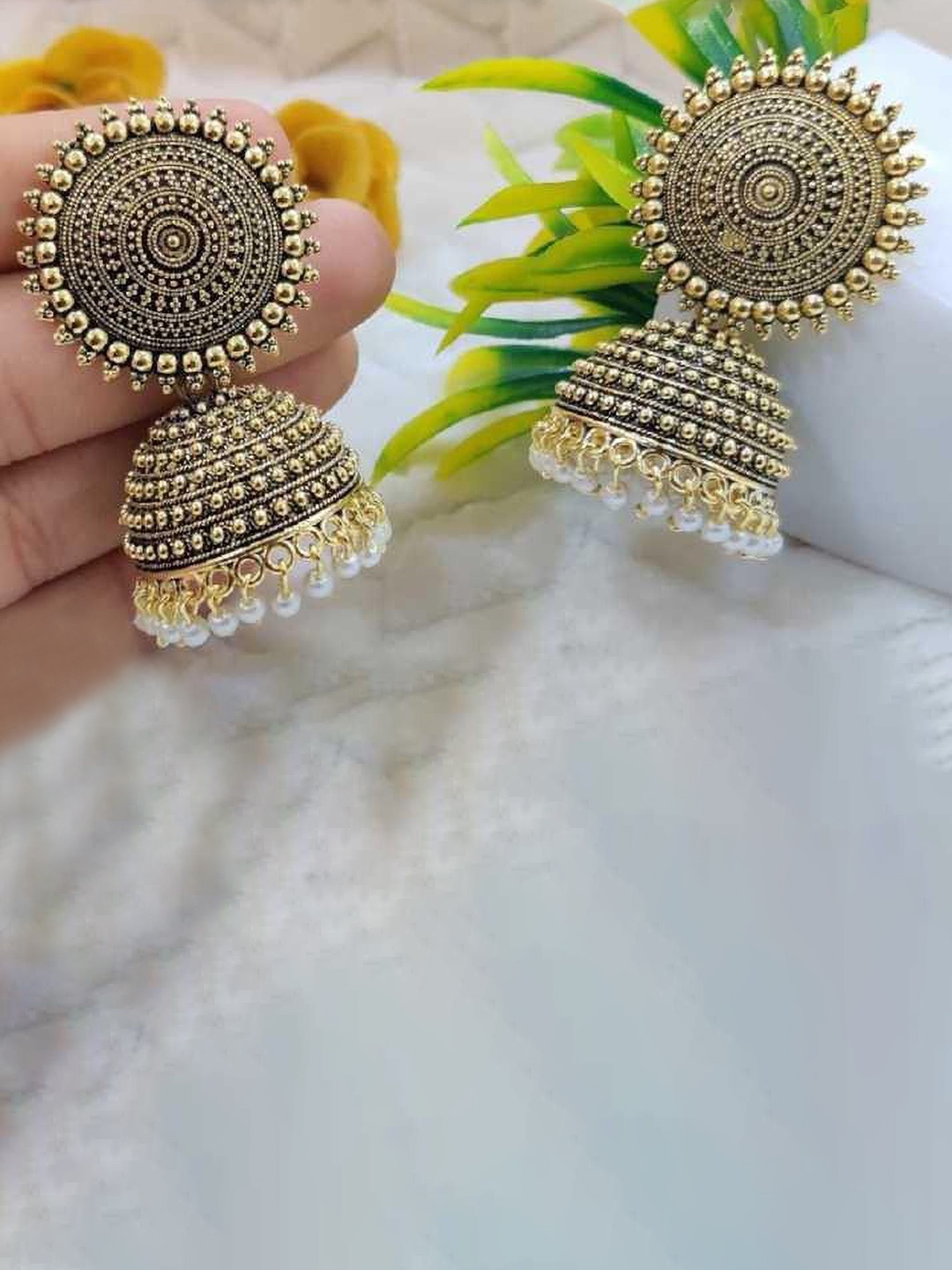 

JMBW INTERNATIONAL Earrings, Gold