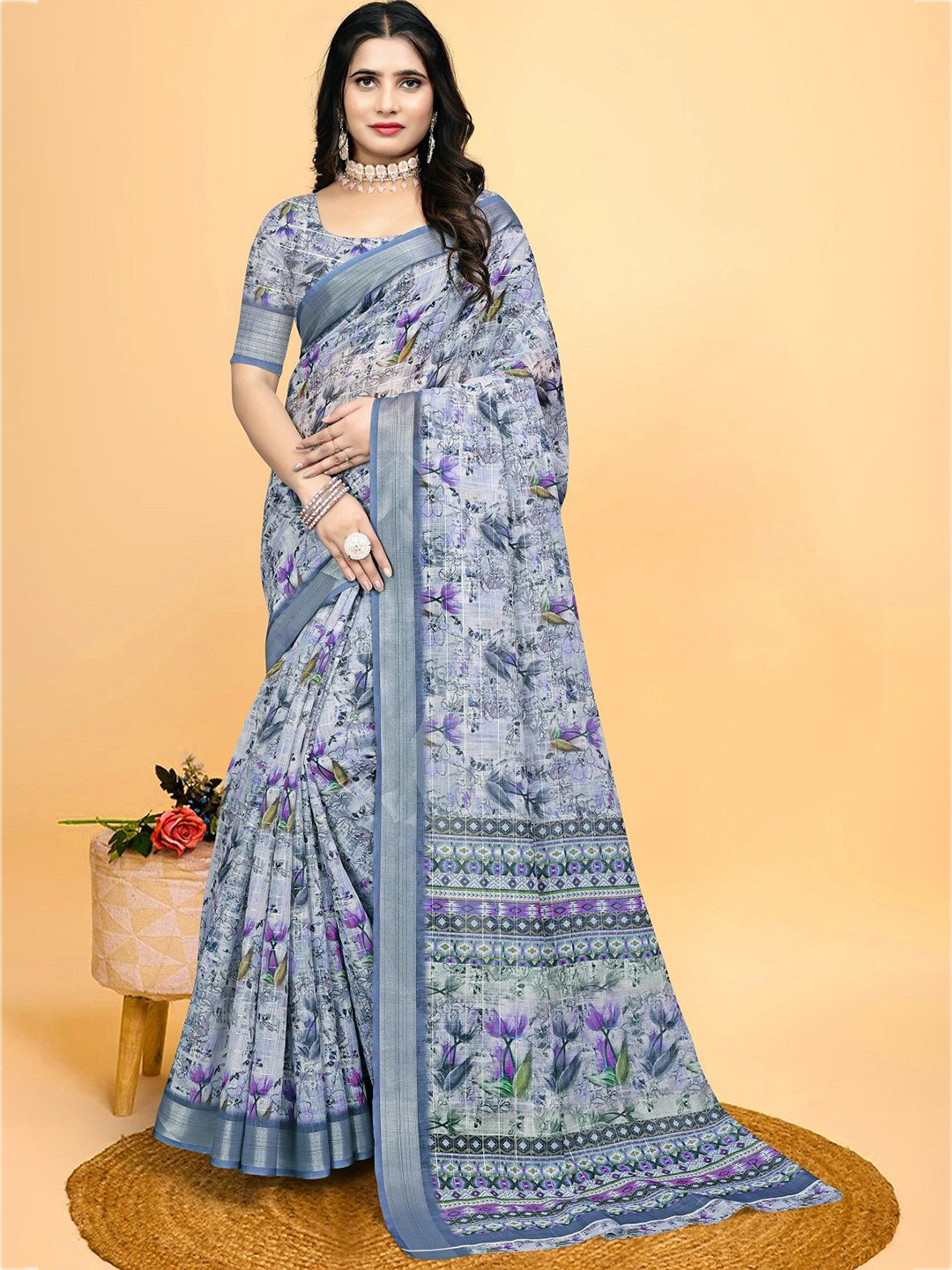 

SHOBHA SAREES Abstract Printed Zari Saree, Grey