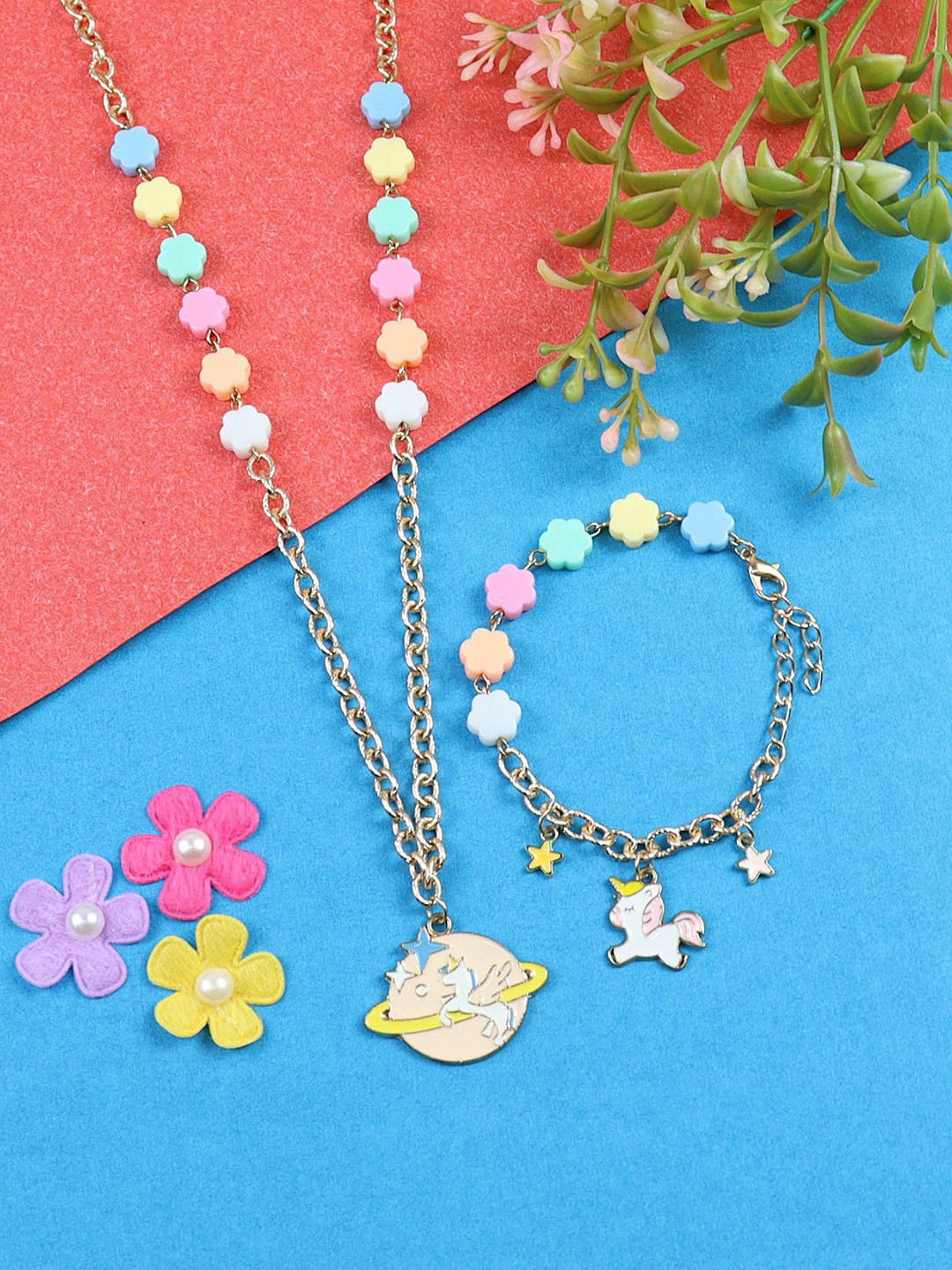 

Asthetika Girls Unicorn Galaxy Charm Jewellery Set, Gold