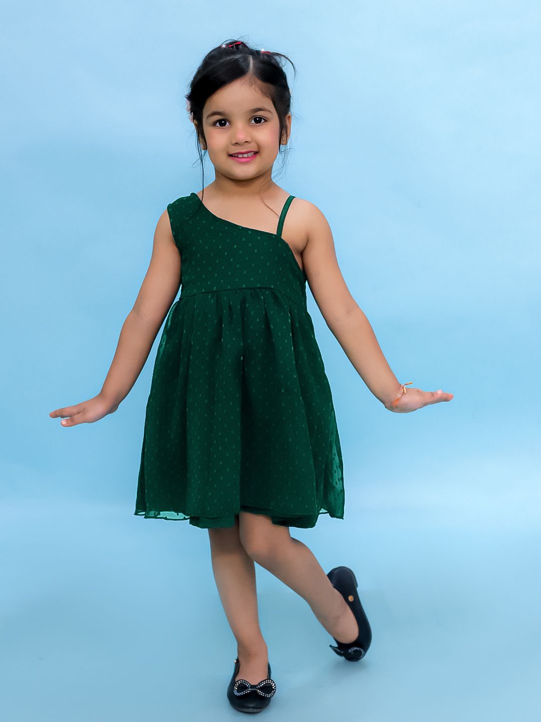 

The Mom Store Girls Sleeveless Fit and Flare Dress, Green