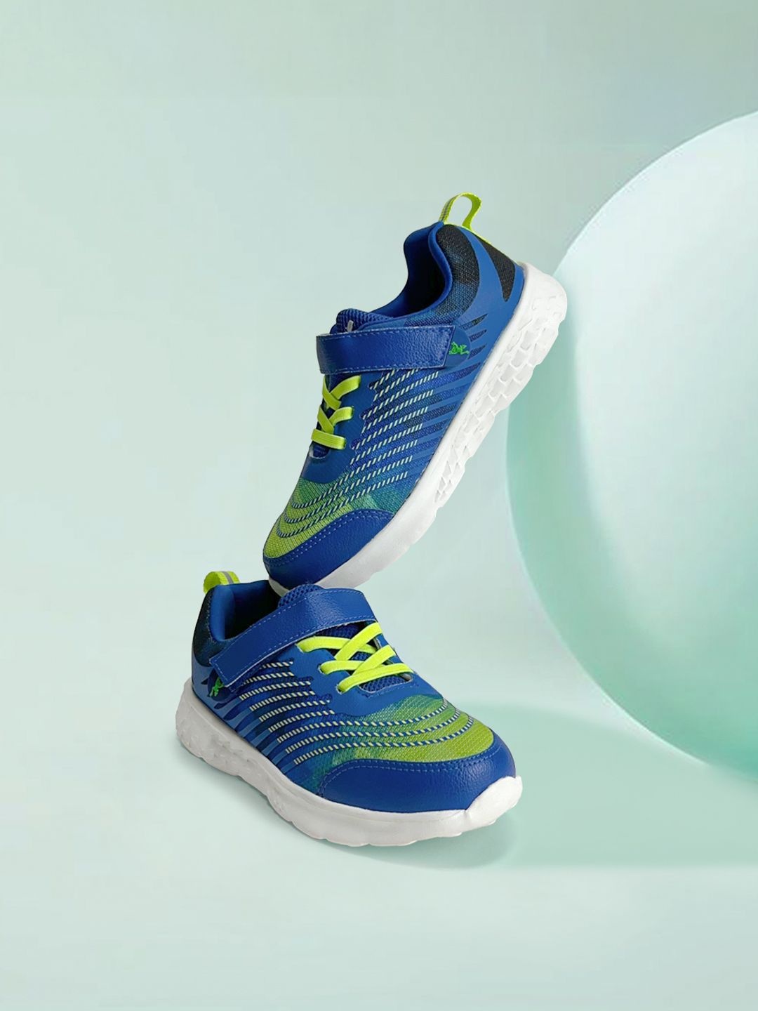 

KazarMax Boys Hopits Surge Lightweight Sneakers Shoes, Blue