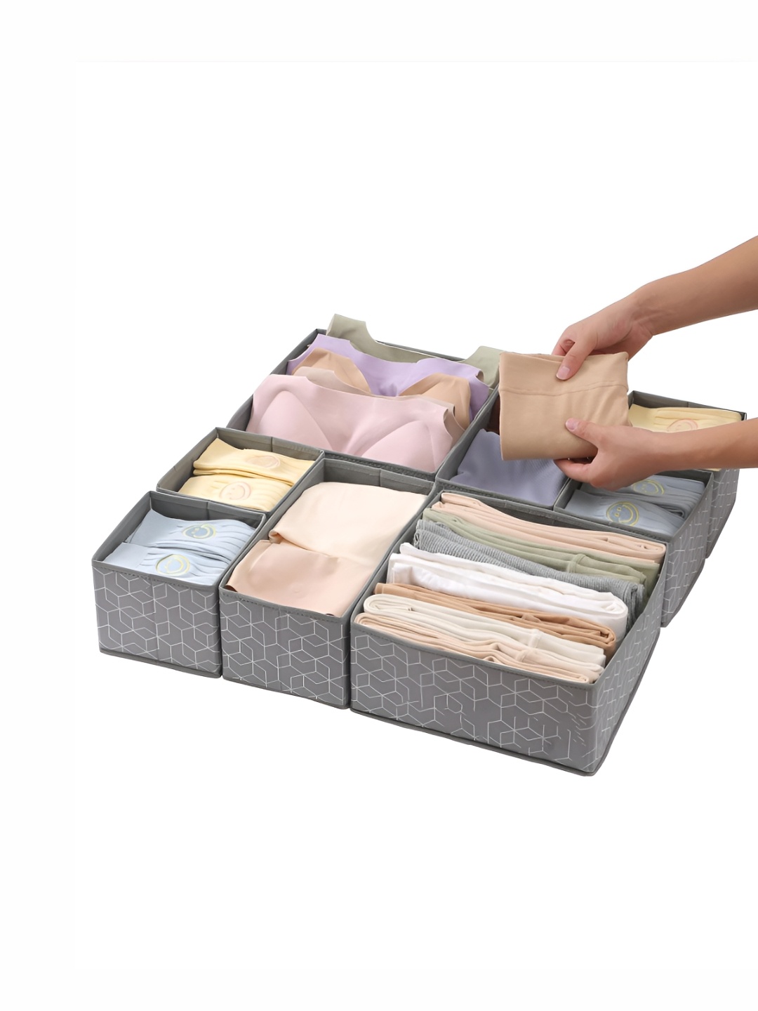 

HOUSE OF QUIRK Grey 8 Pieces Geometric Non-Woven Foldable Drawer Organisers