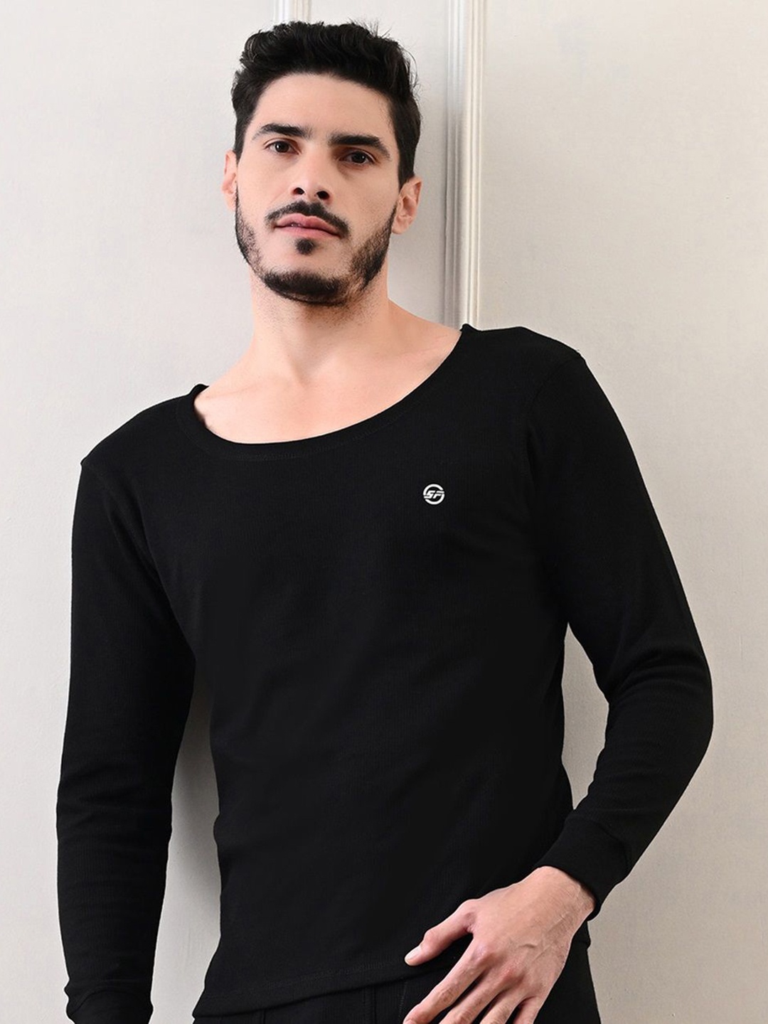 

STARFOX Men Slim Fit Thermal Top, Black