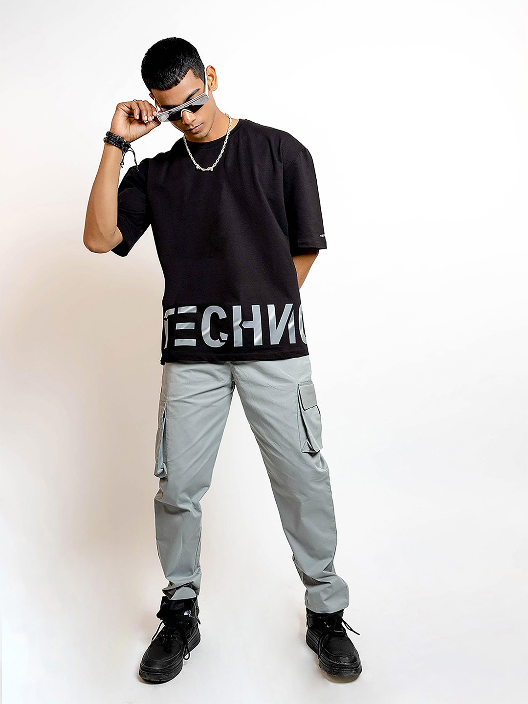 

FIBONACCI Men Typography Printed Round Neck Cotton Oversized T-shirt, Black