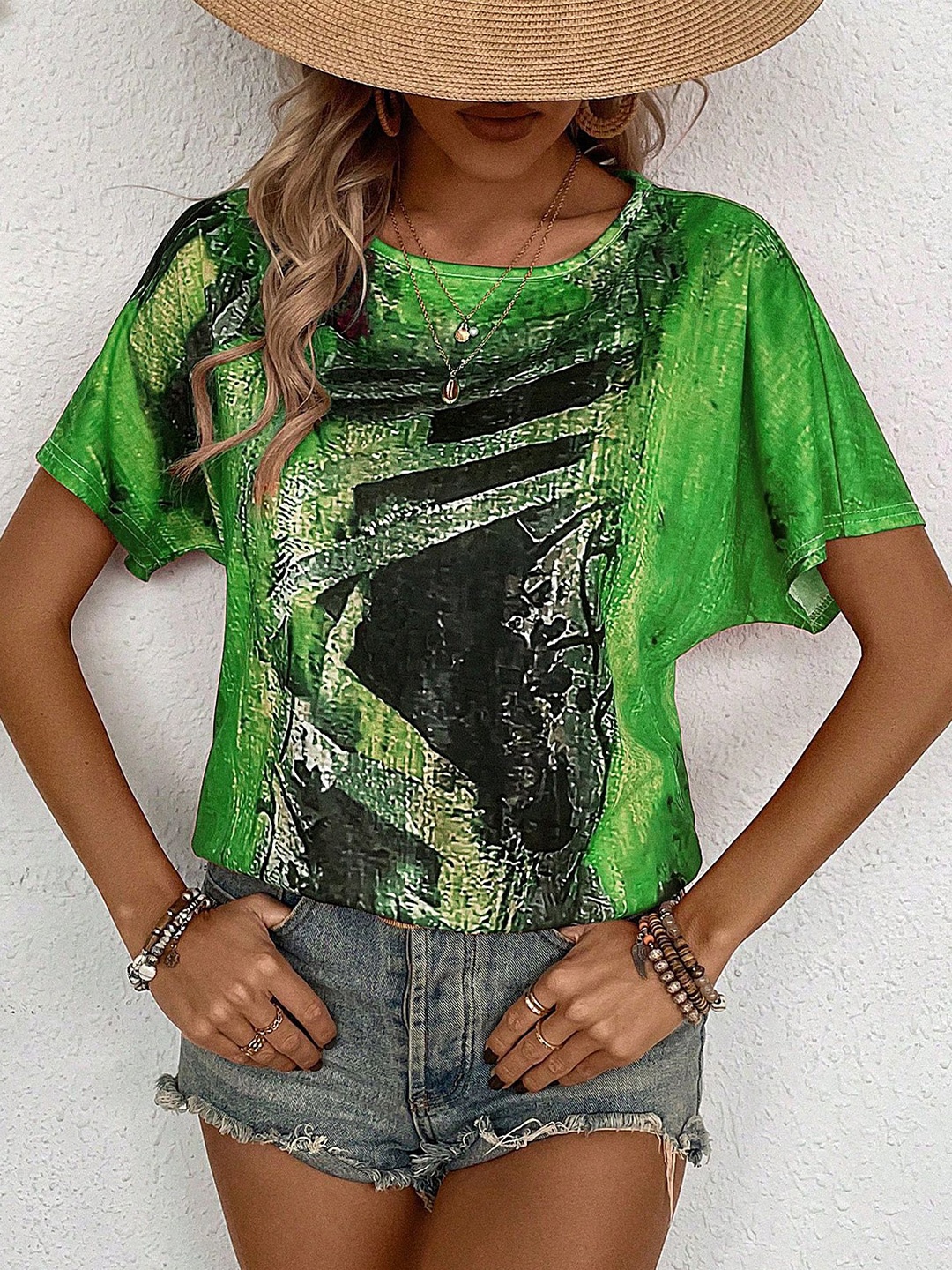 

LULU & SKY Women Printed T-shirt, Green