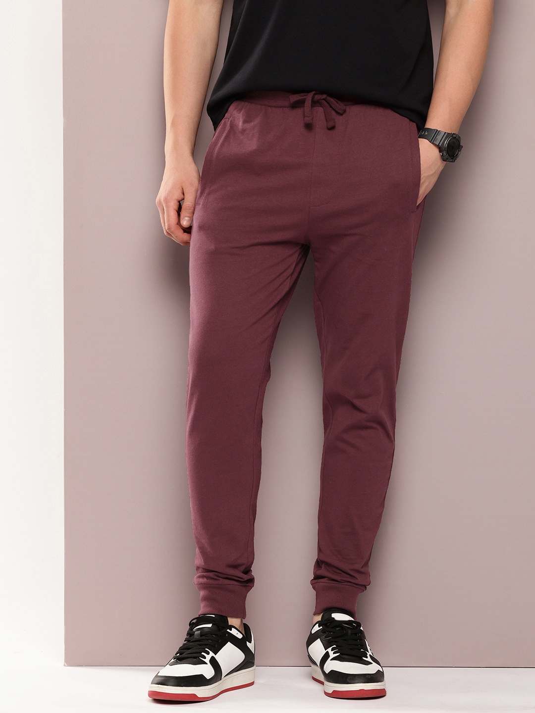 

Kook N Keech Men Pure Cotton Regular Joggers, Maroon