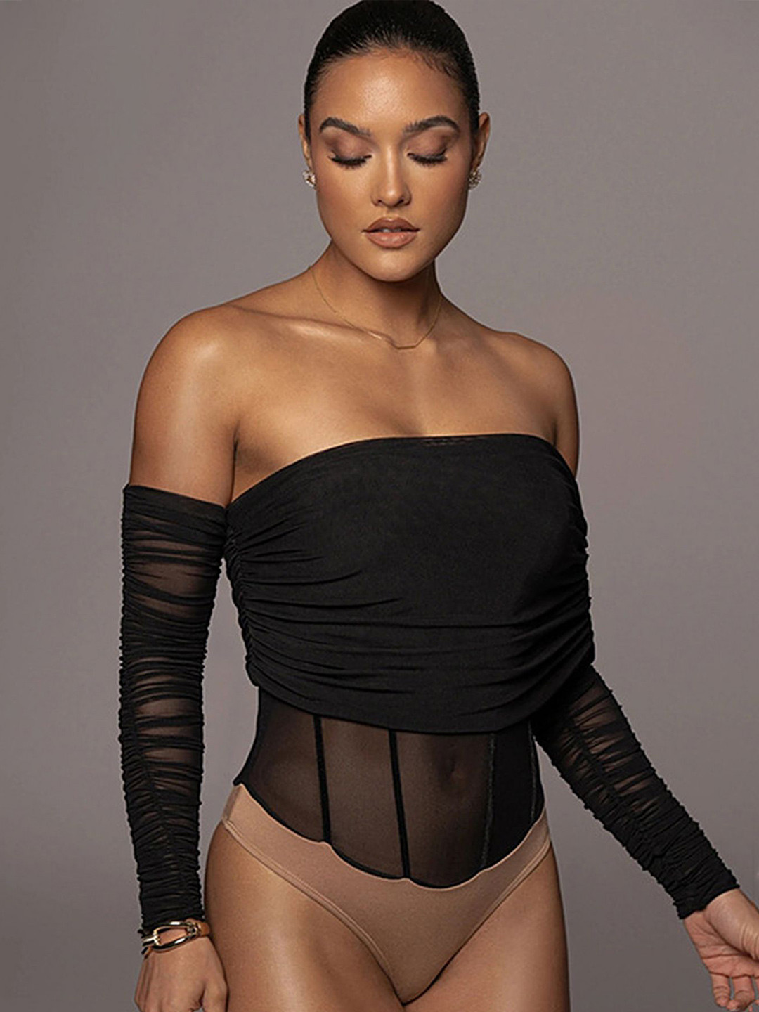 

LULU & SKY Women Off-Shoulder Bardot Crop Top, Black