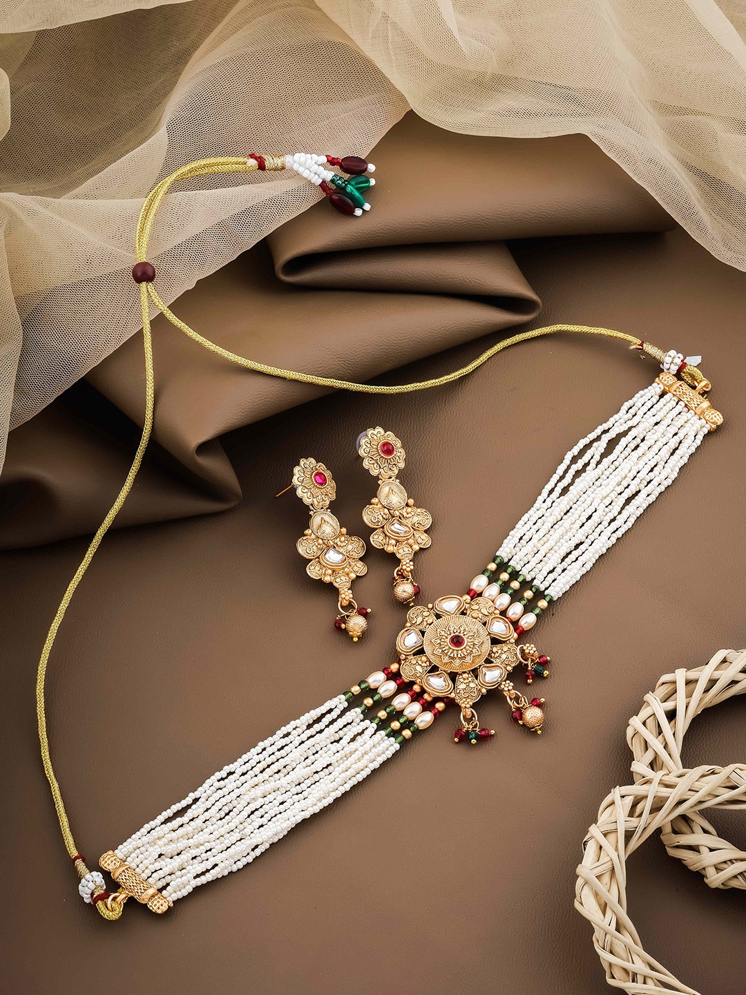 

Wynona Gold-Plated Sone-Studded & Beaded Jewellery Set