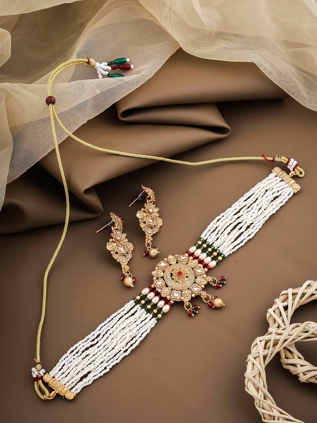 

Wynona Gold-Plated Stone-Studded Jewellery Set