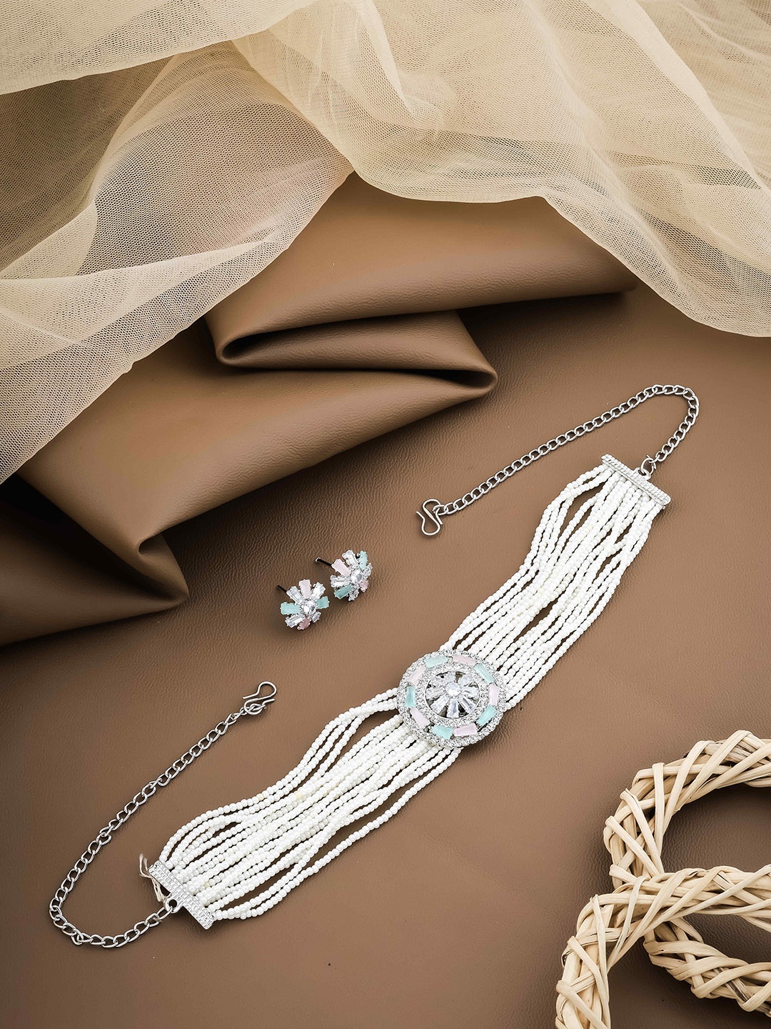 

Wynona Stone-Studded & Pearl Beaded Jewellery Set, Silver