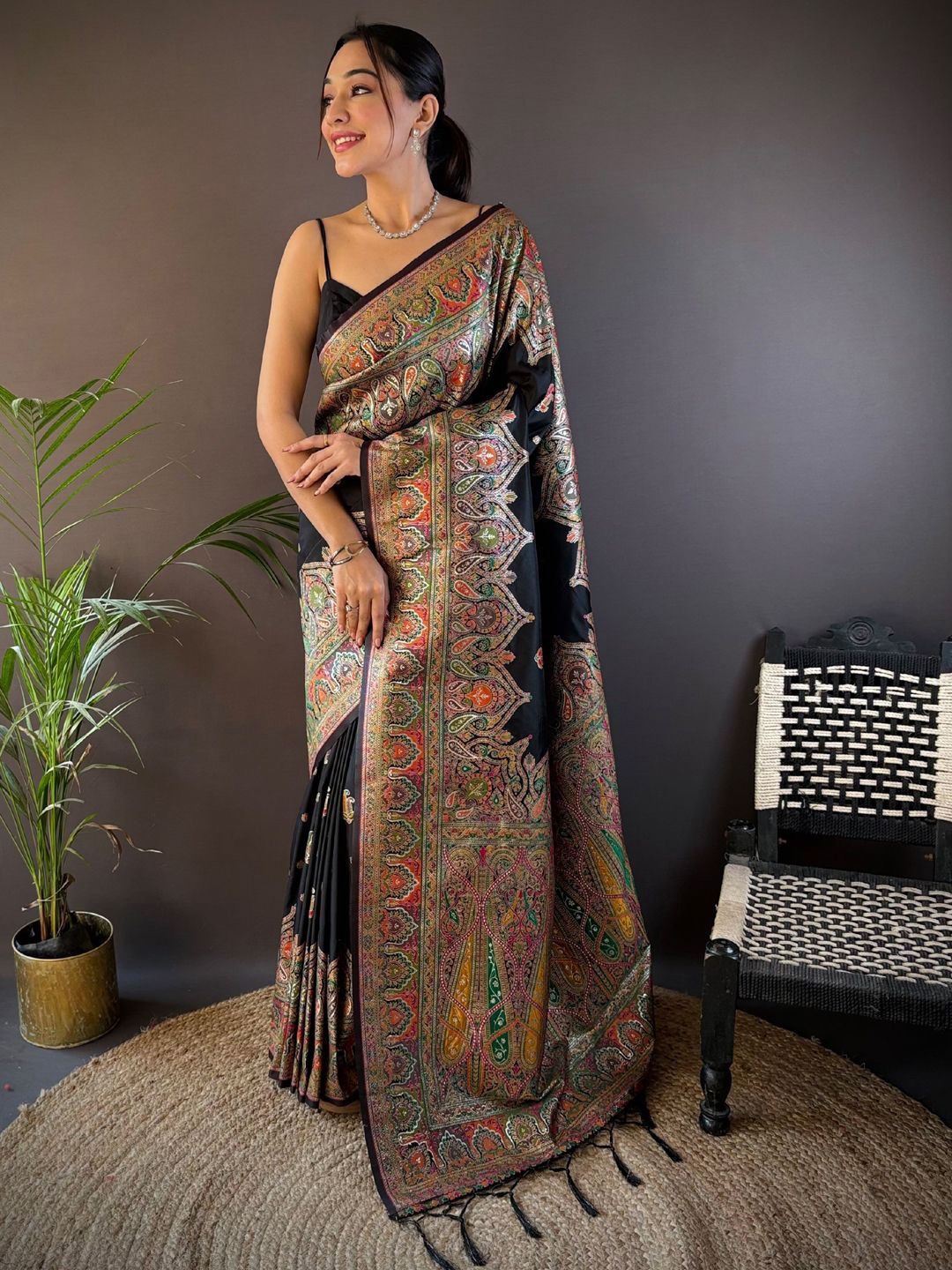 

Mitera Woven Design Zari Pashmina Saree, Black