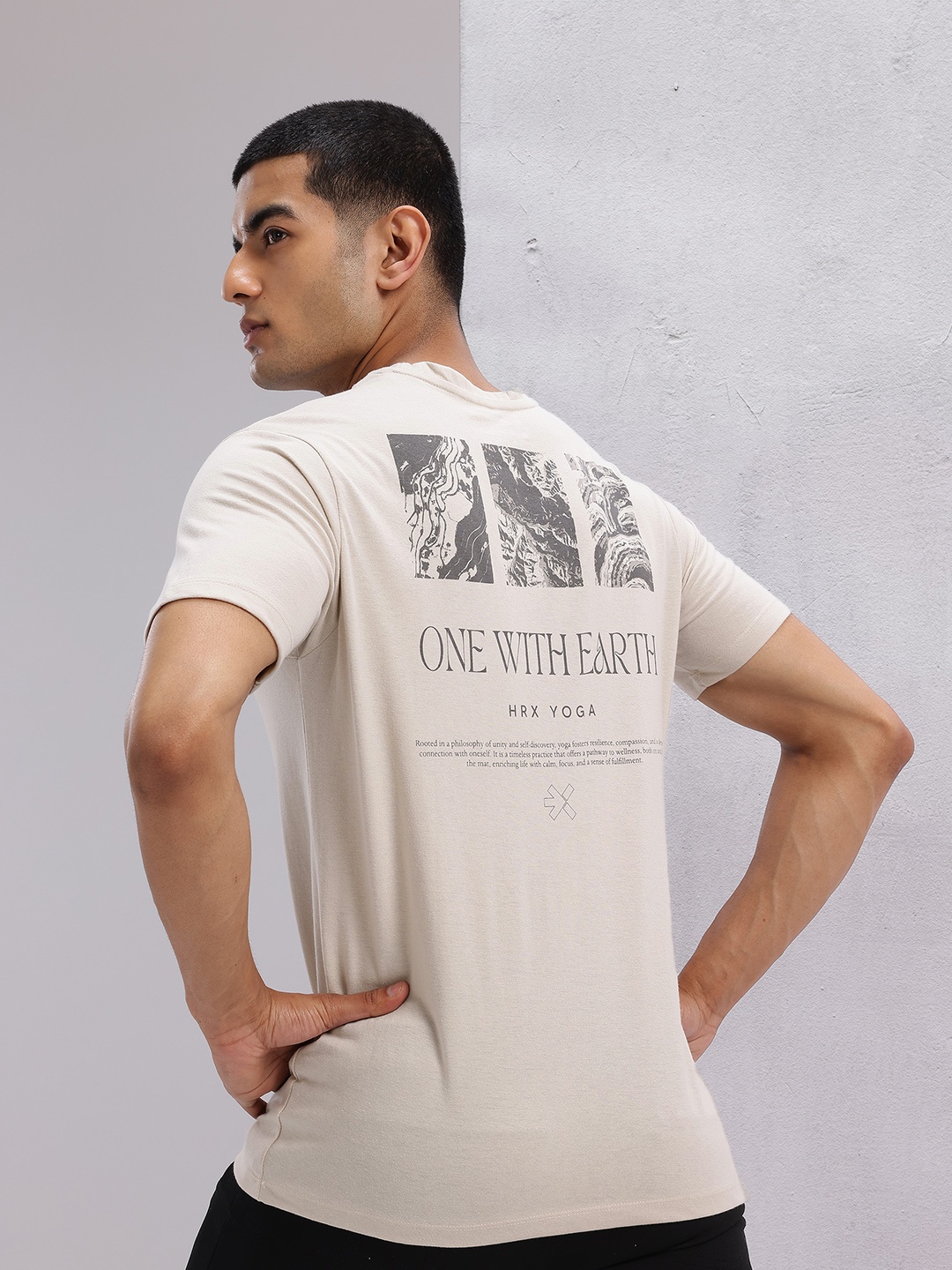 

HRX by Hrithik Roshan Typography Printed Yoga T-shirt, White