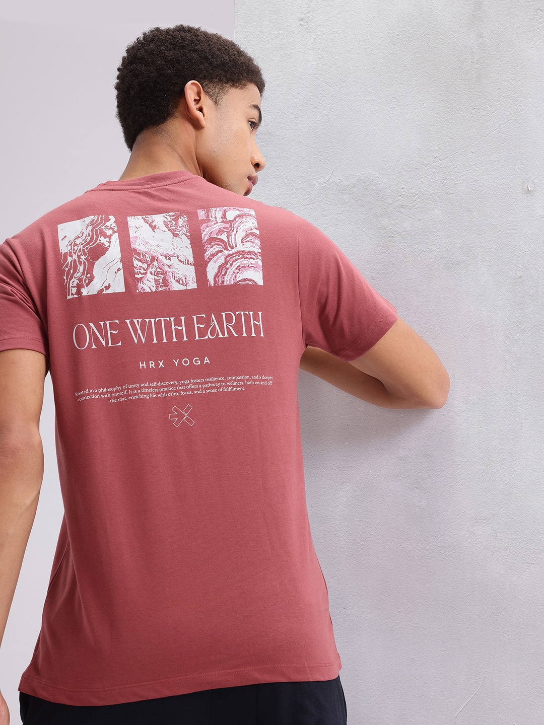 

HRX by Hrithik Roshan Printed Yoga T-shirt, Rose