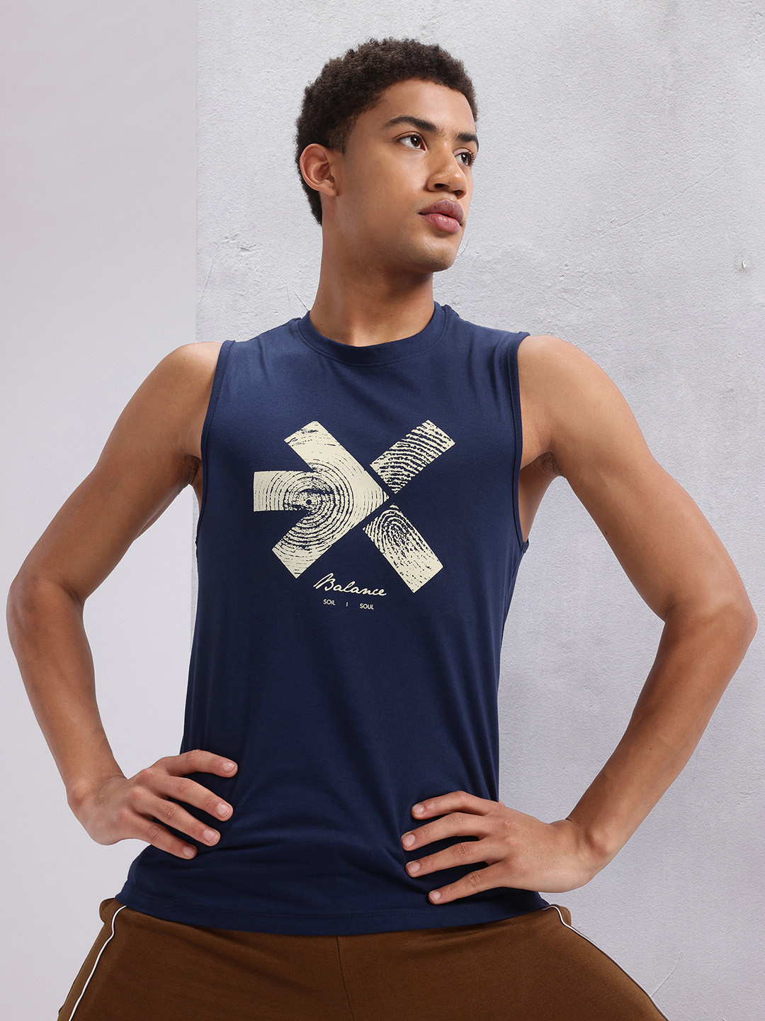 

HRX by Hrithik Roshan Printed Yoga T-shirt, Navy blue