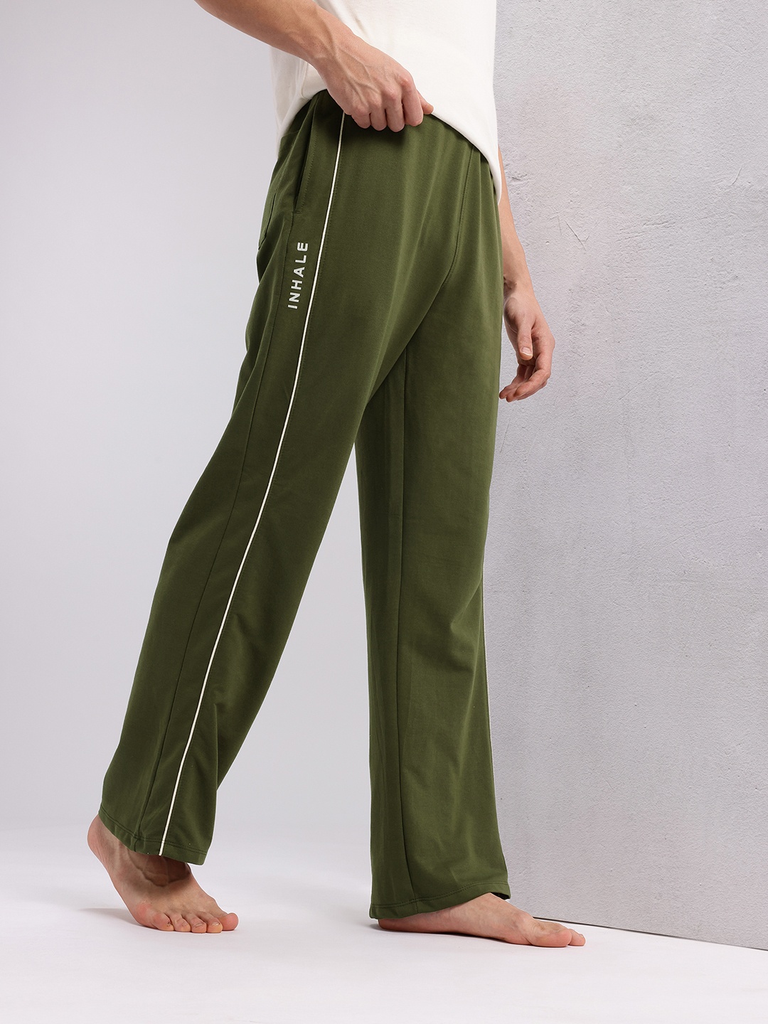 

HRX by Hrithik Roshan Men Yoga Track pants, Olive