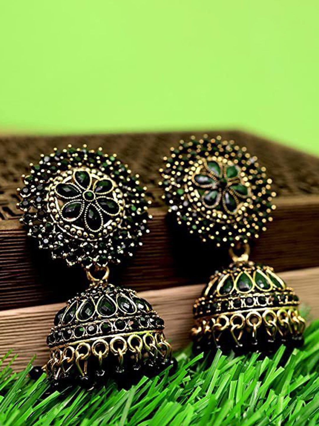 

JMBW INTERNATIONAL Pearls Earrings, Black