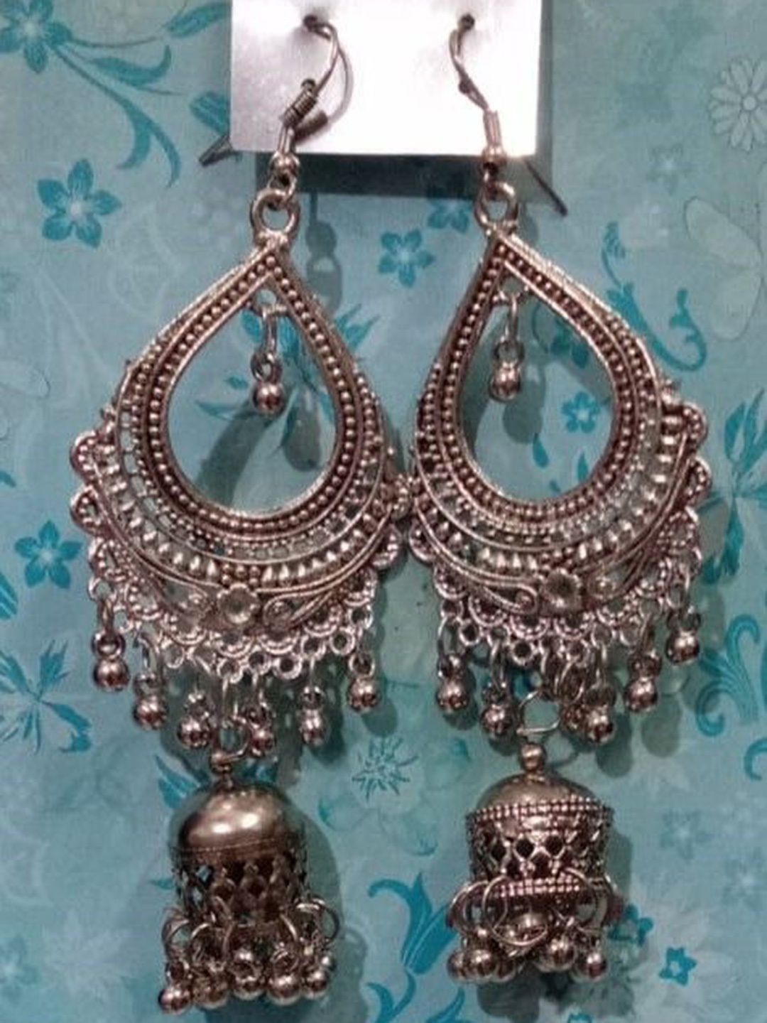 

JMBW INTERNATIONAL Contemporary Hoop Earrings, Silver