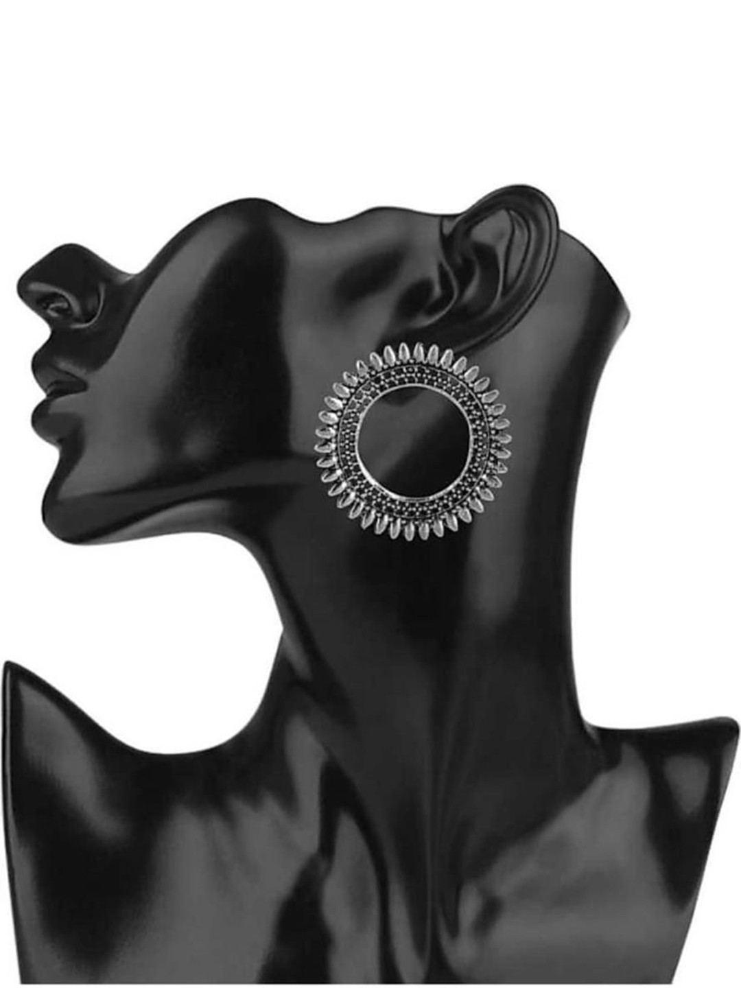 

JMBW INTERNATIONAL Contemporary Hoop Earrings, Silver