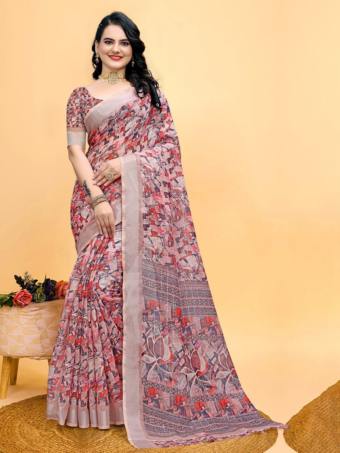 

SHOBHA SAREES Floral Printed Zari Saree, Red