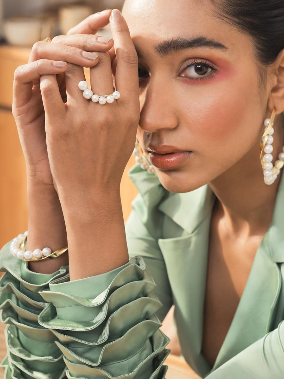 

Varnika Arora Gold-Plated Beaded Finger Ring