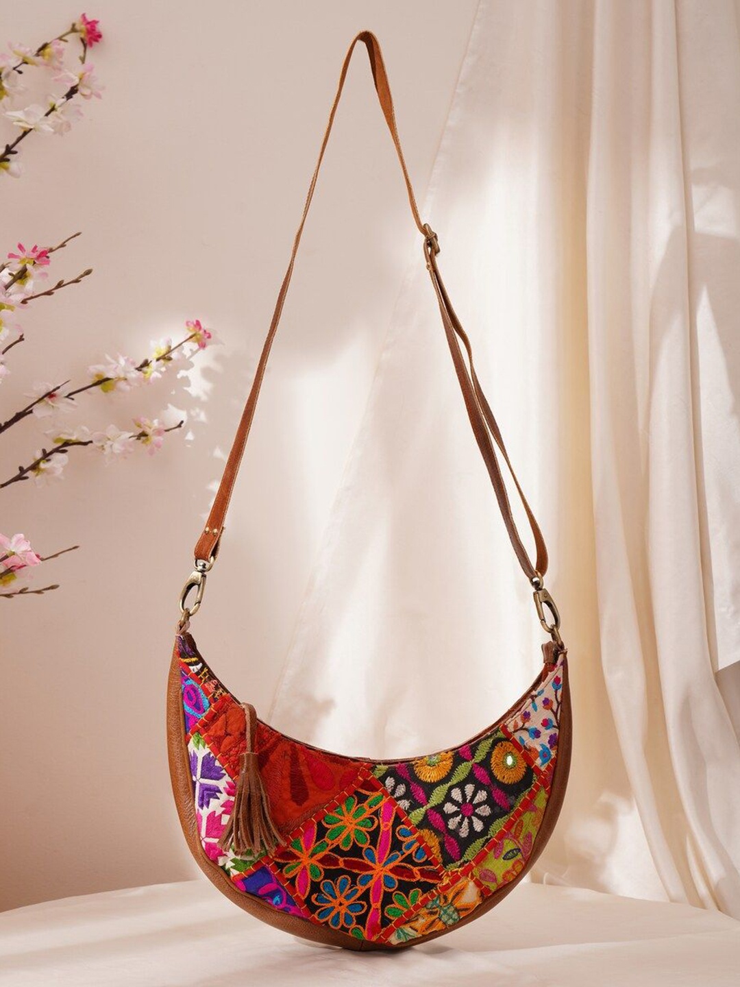 

JAYPORE Women Floral Printed Crossbody Leather Sling Bag, Brown