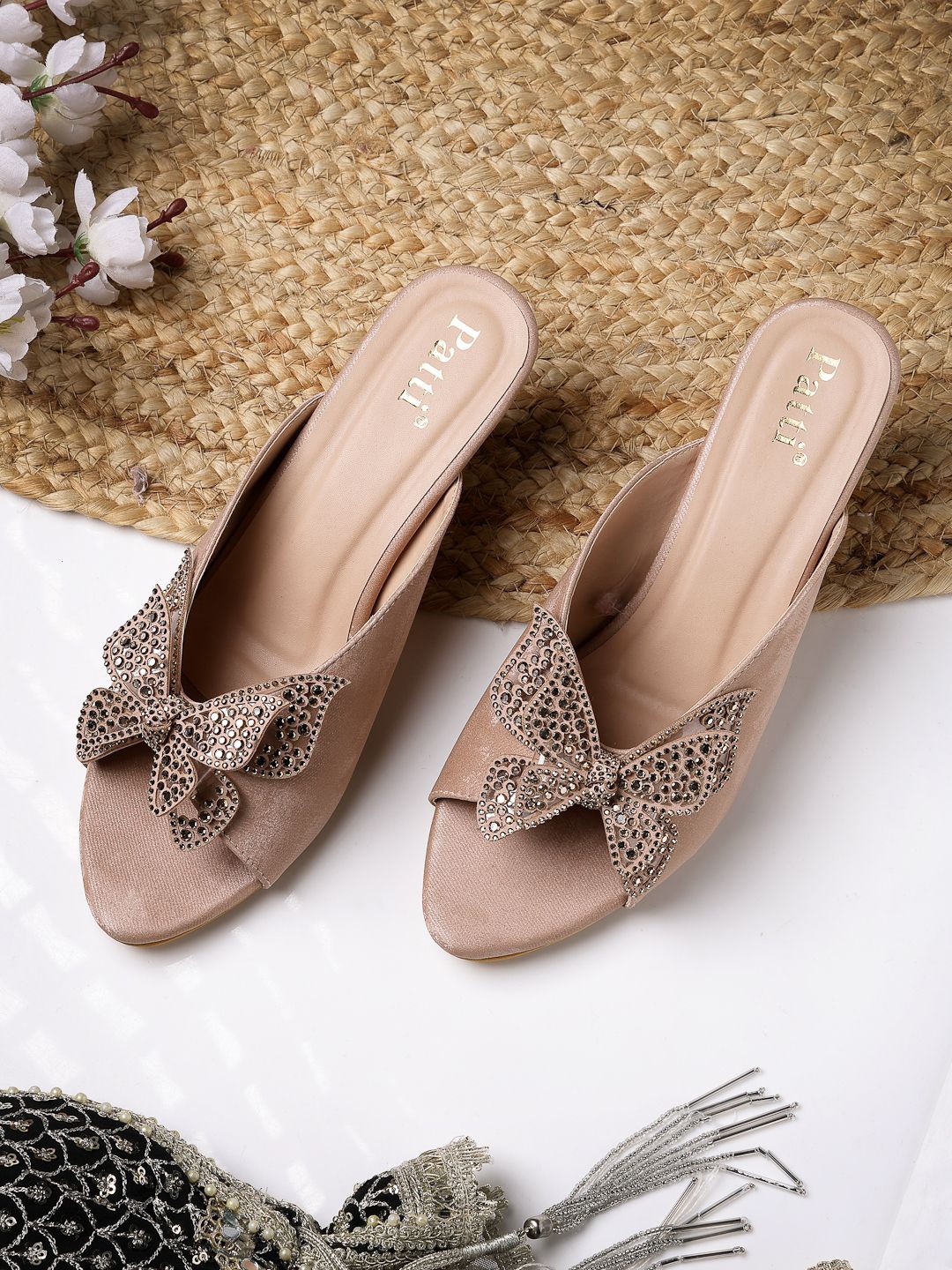 

NATSHUZ Women Slim Heeled Sandals, Peach