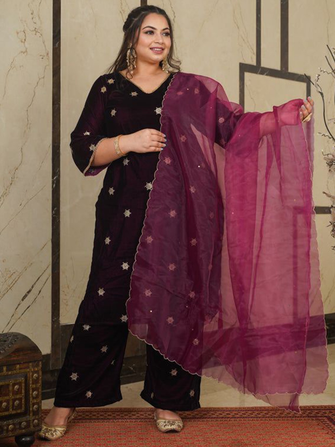 

NANGALIA RUCHIRA Embroidered Velvet Kurta Suit Set, Violet