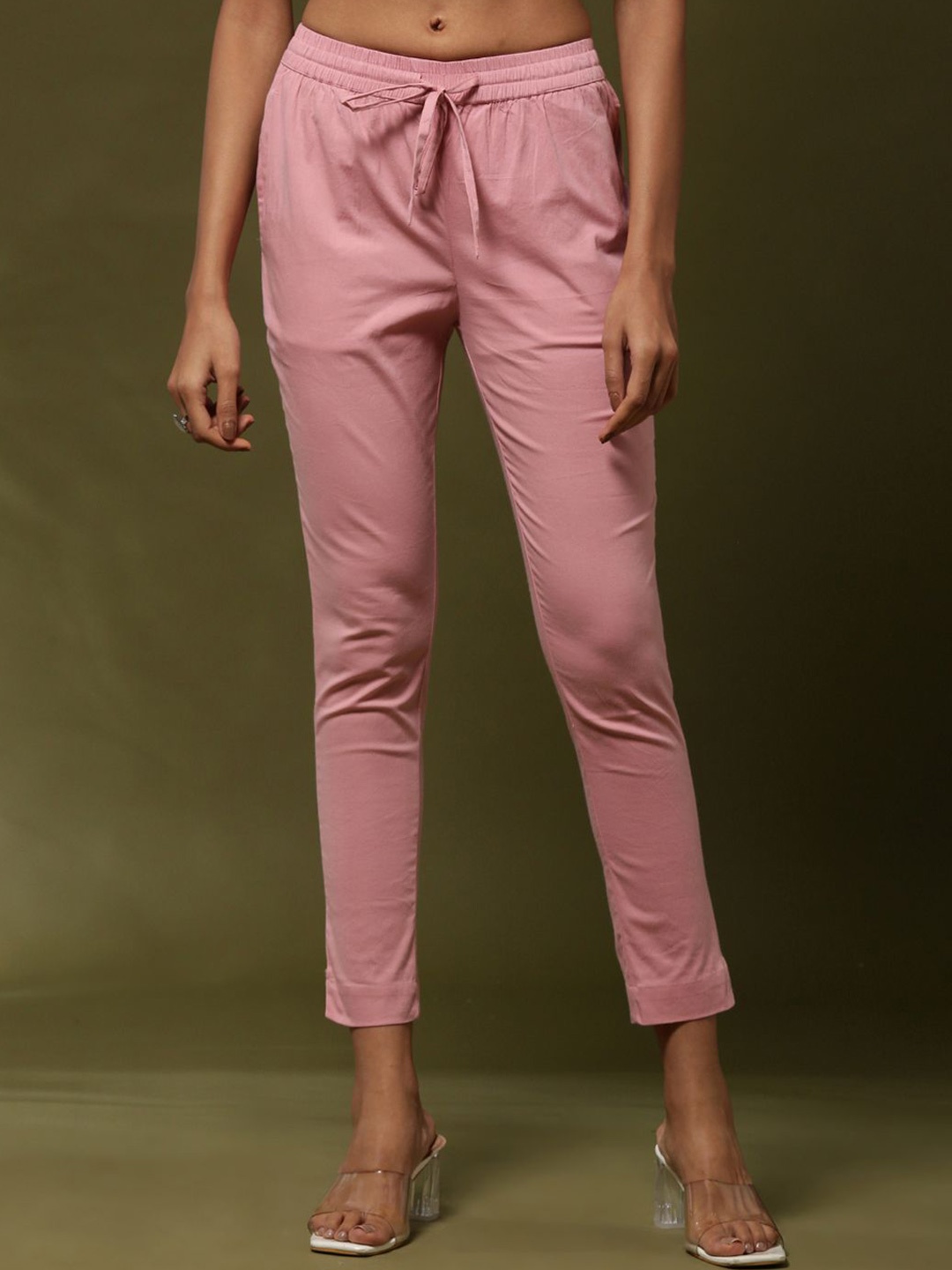 

Abhishti Women Fitted Narrow Stretch Pants With Slits, Pink