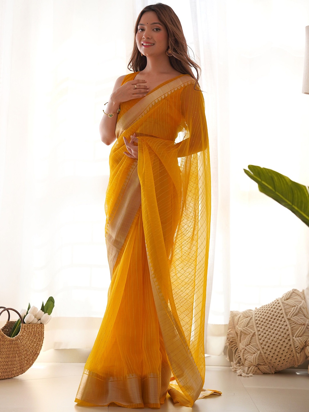 

Fashion Basket Ethnic Motifs Sequinned Organza Chanderi Saree, Yellow