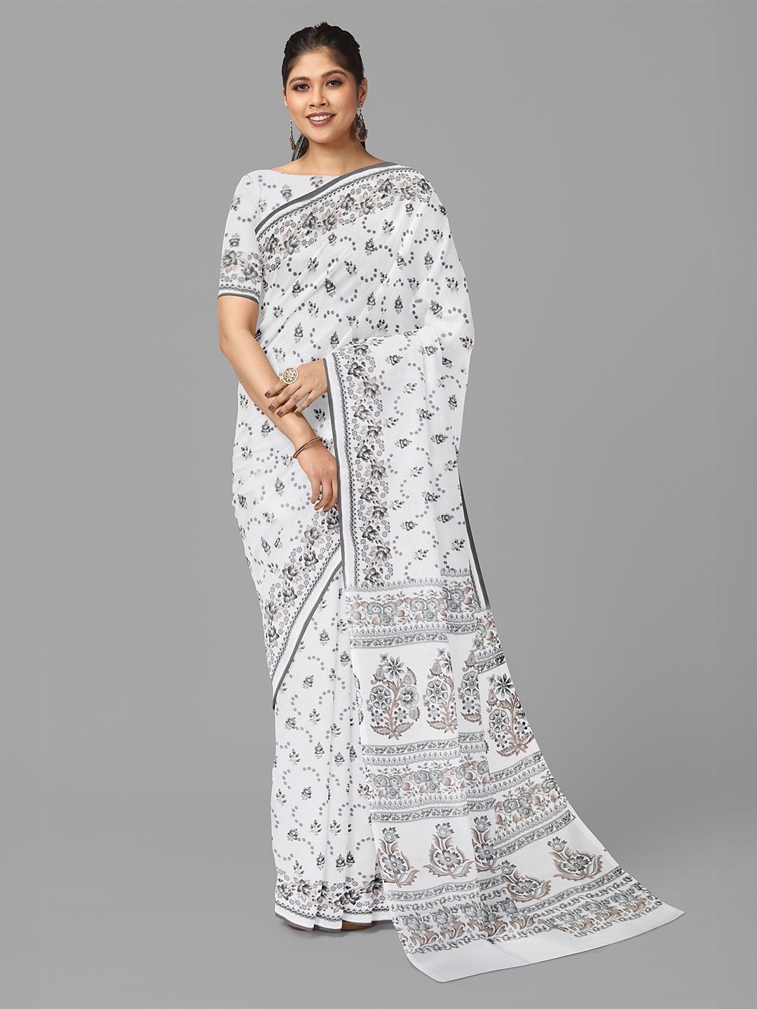 

The Chennai Silks Floral Bhagalpuri Saree, Off white