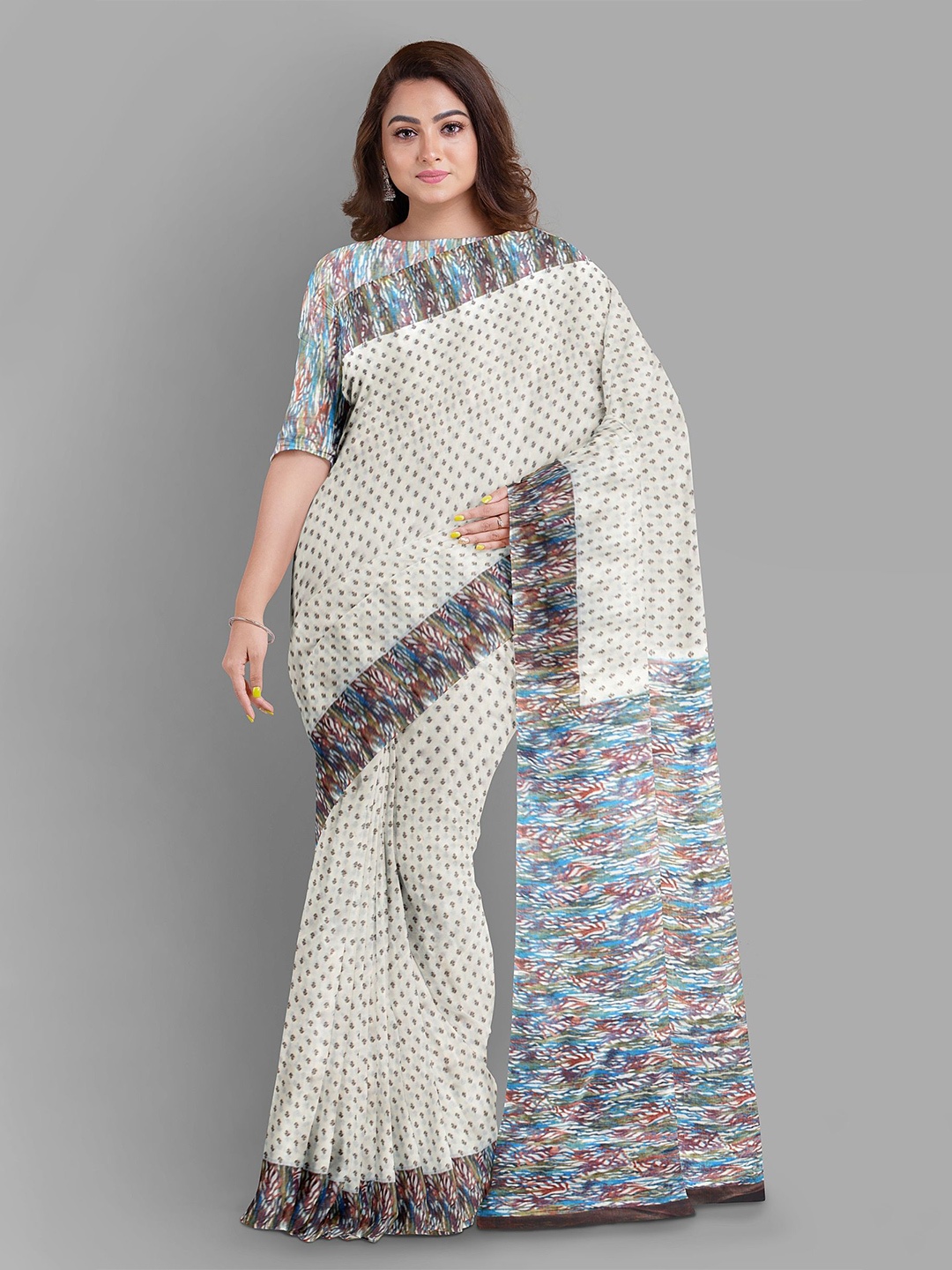 

The Chennai Silks Floral Printed Saree, Off white