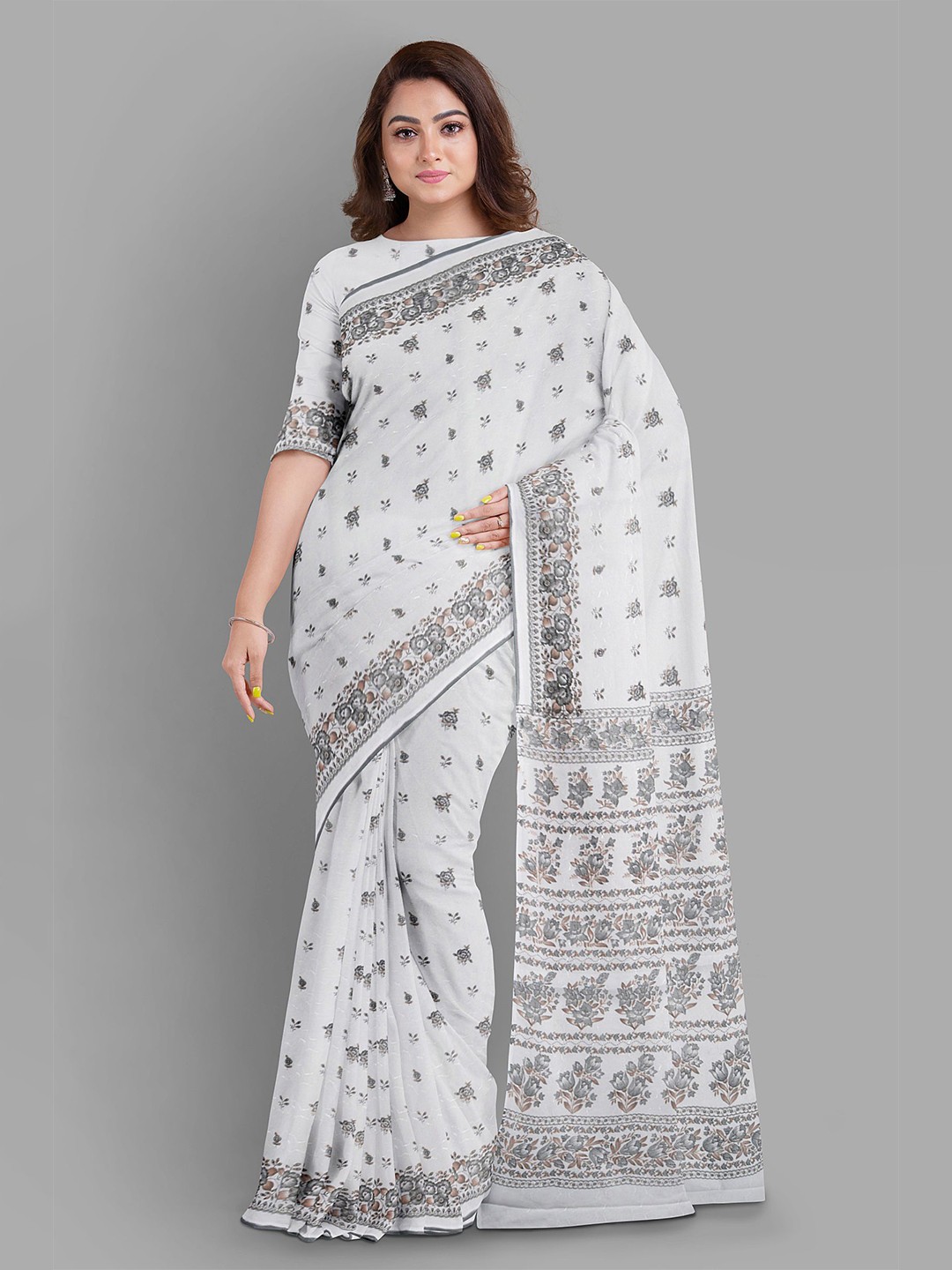 

The Chennai Silks Floral Printed Bhagalpuri Saree, Off white