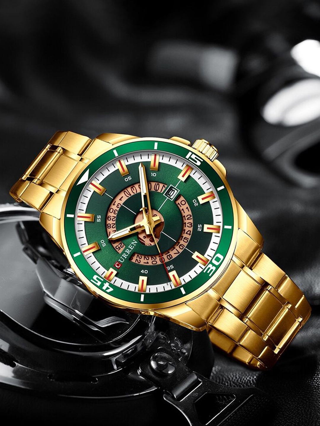 

Curren Men Brass Dial & Stainless Steel Wrap Around Straps Analogue Watch CR-8359-Green, Gold