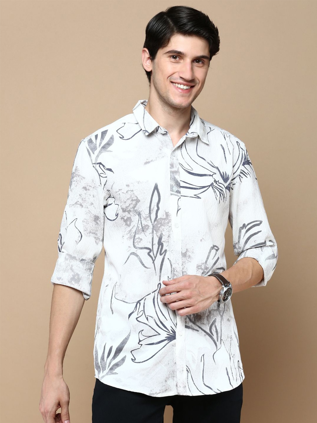 

Classic Polo Men India Slim Fit Spread Collar Abstract Printed Cotton Casual Shirt, White