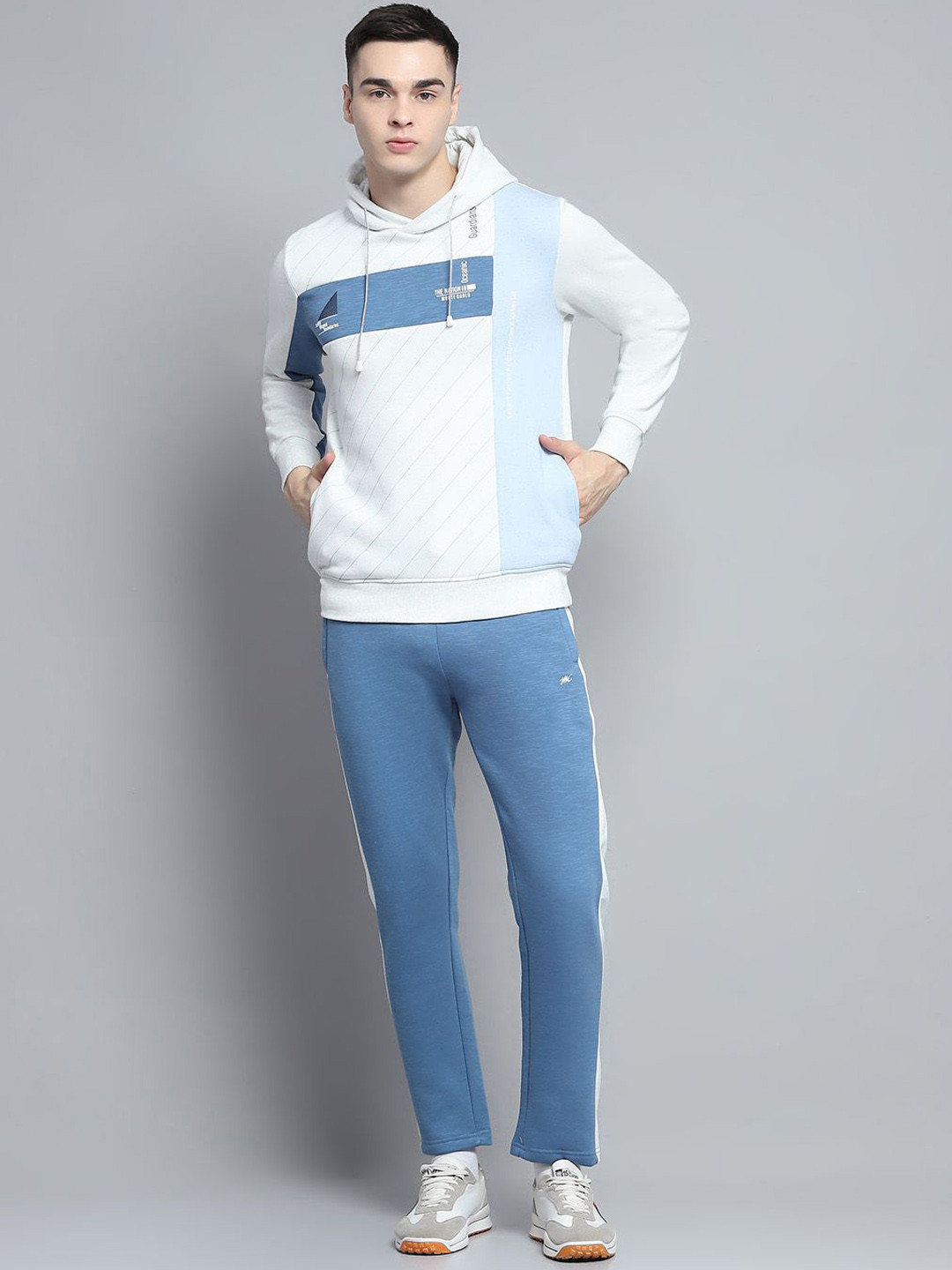 

Monte Carlo Men Graphic Printed Hooded Neck Tracksuits, Blue