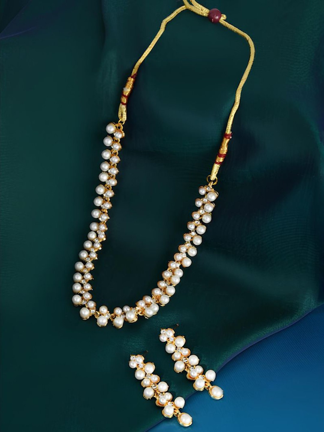 

TONOLIKA White Crystal-Studded Pearl-Beaded Gold-Plated Necklace with Earrings